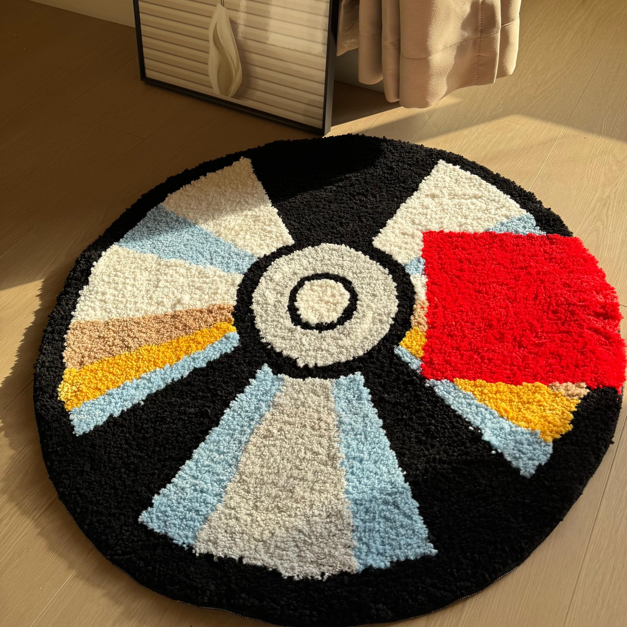 HYPEECE CD Graphic Rug – 28" Cool Y2K Hypebeast Rug for Bedroom & Bathroom, Soft Absorbent Non-Slip Machine Washable Round Area Rug for Kids & Teens, Hypebeast Room Decor (28"x28") — image 1