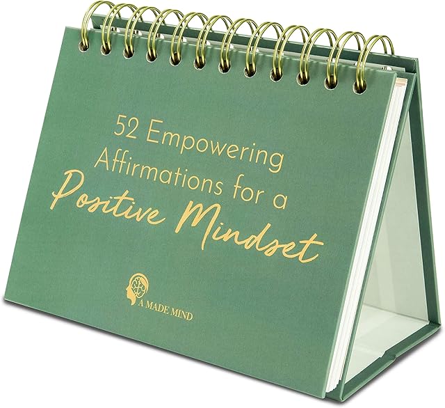 Positive Affirmation Cards  52pcs Inspirational Affirmation Cards for a Mindful Life and Positive Thoughts  Premium Materials  17 x 13 cm Mindful Cards - Lovely Present  Green 