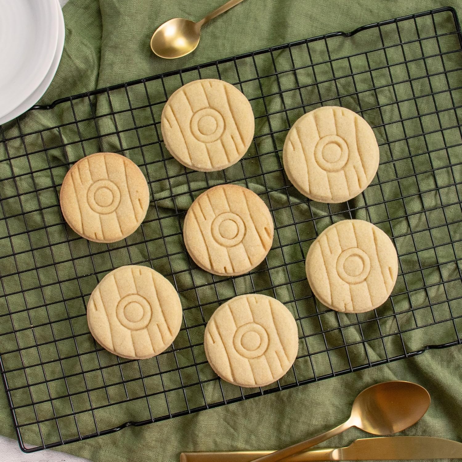 Viking Shield cookie cutter, 1 piece - Bakerlogy image 4
