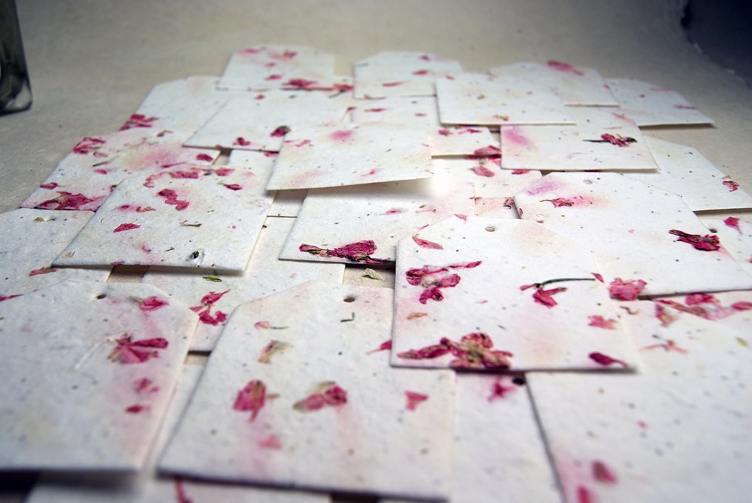 Of The Earth Handmade Paper - Wildflower Seed Paper Hang Tag - 2.5" x 3" - Set of 32 - Pick Your Paper (24s Pink Petal)