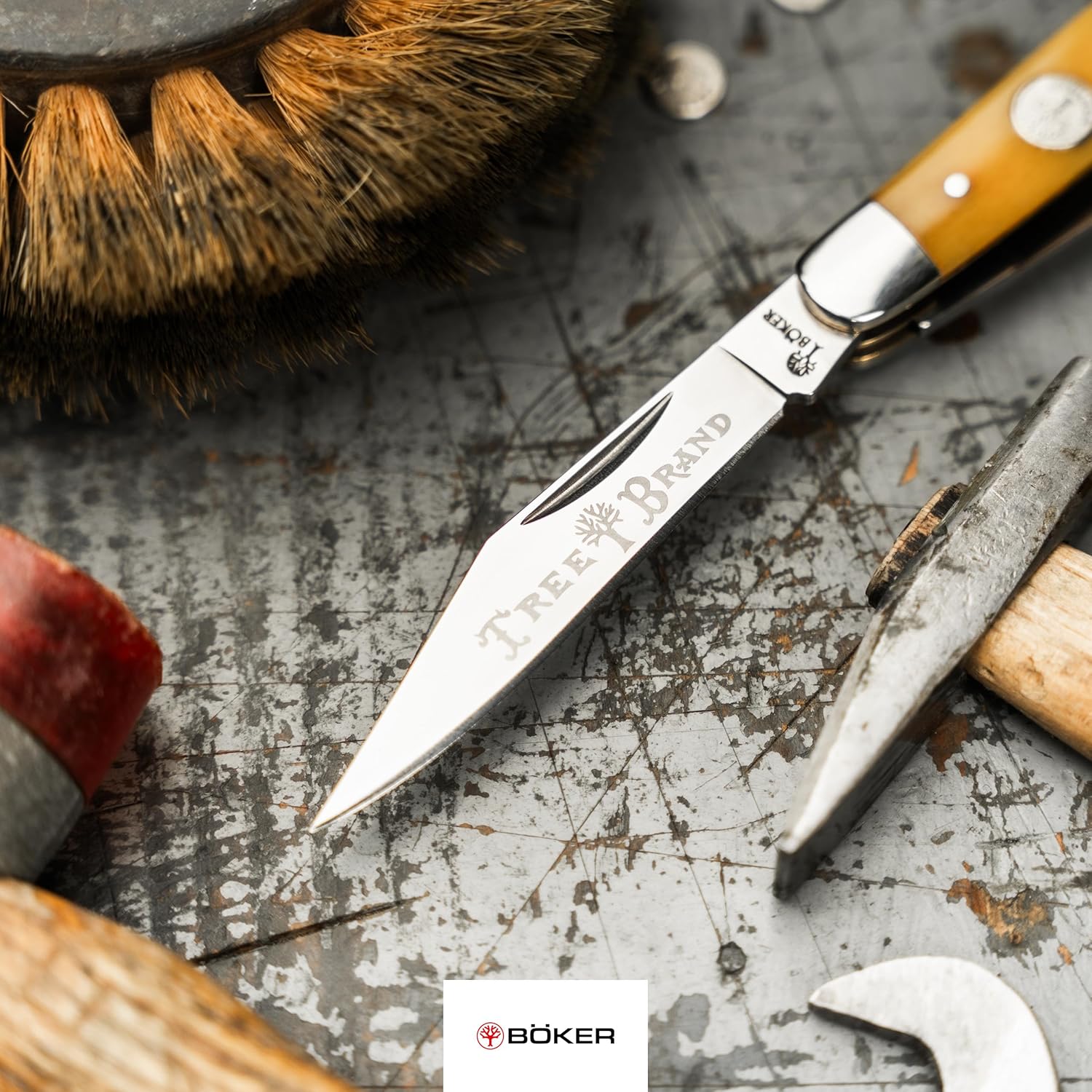 Boker Large Stockman 4 Inch Pocket Knife, Smooth Yellow Bone, Traditional Series 2.0, Made in Germany