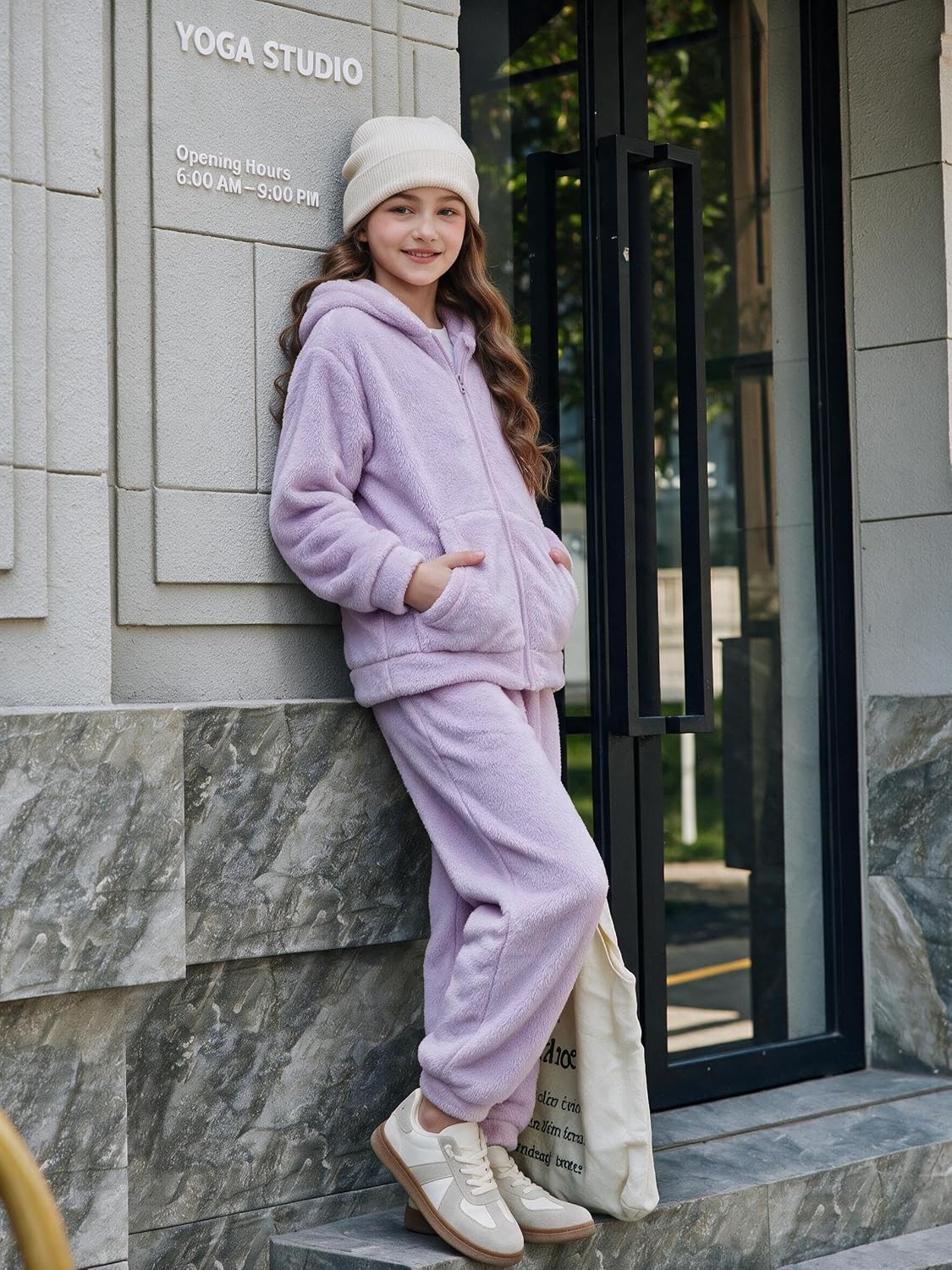 Arshiner Girls 2 Piece Fleece Tracksuit Set Full Zip Fuzzy Hoodie and Pants