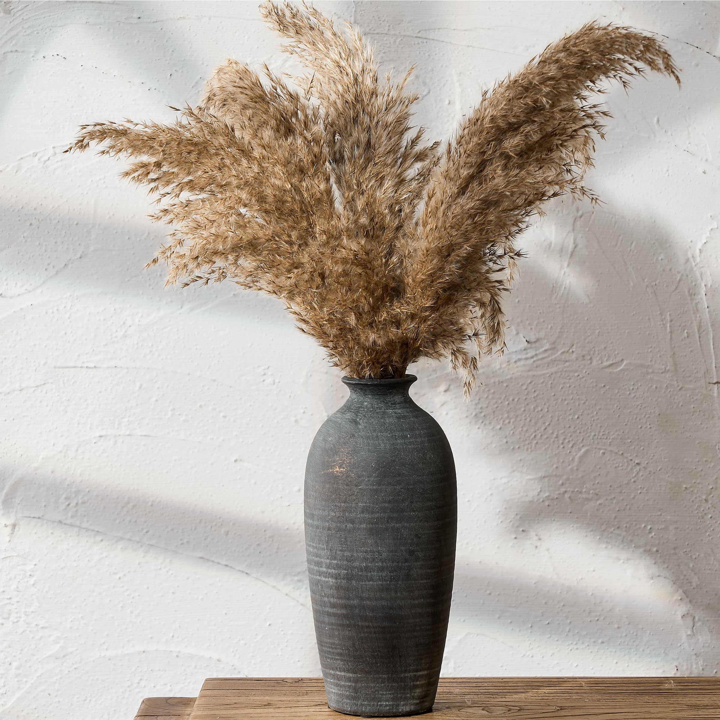 PORCER Ceramic Vase, Black Aged Surface Design, Rustic Vase for Aesthetic Decoration, Antique Terracotta Flower Vase for Living Room, Bedroom, Kitchen, Entrance Hall, Simple Farmhouse Style