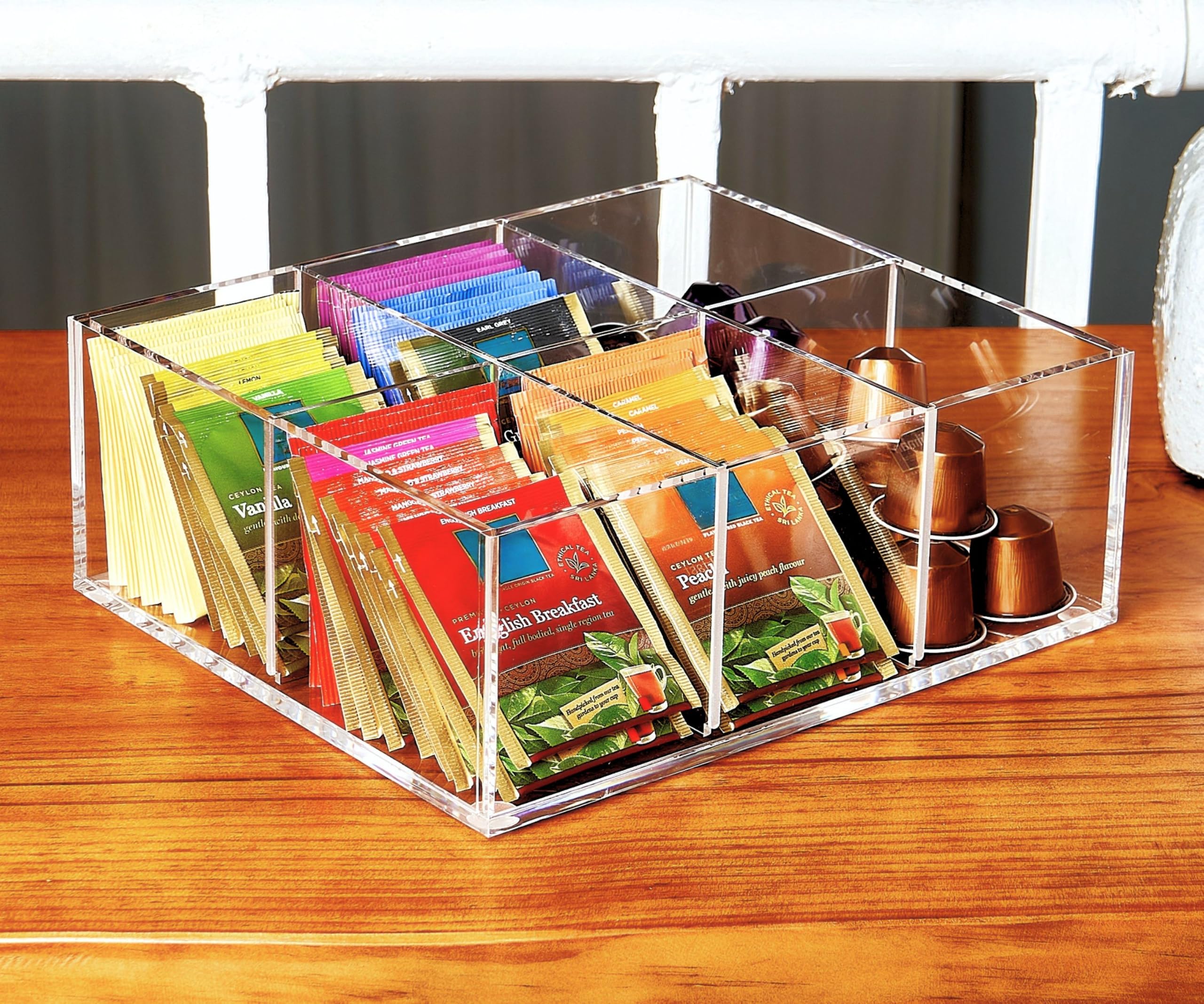 Strapazierfähiger Acryl Teebeutel-Organizer, 6-Fächer Aufbewahrungsbox | Perfekter Organizer: 6 Fächer halten Teebeutel und Kaffeepads ordentlich sortiert und sparen Platz auf der Arbeitsplatte.