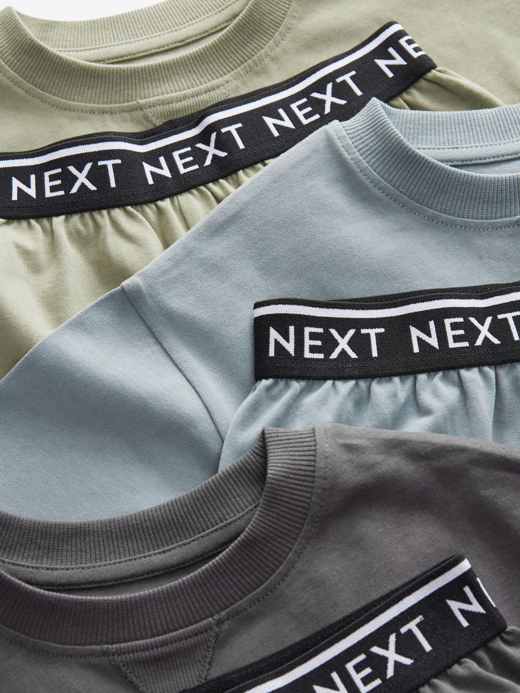 NEXT Niños Pack de 3 Pijamas de pantalón Corto 100% algodón