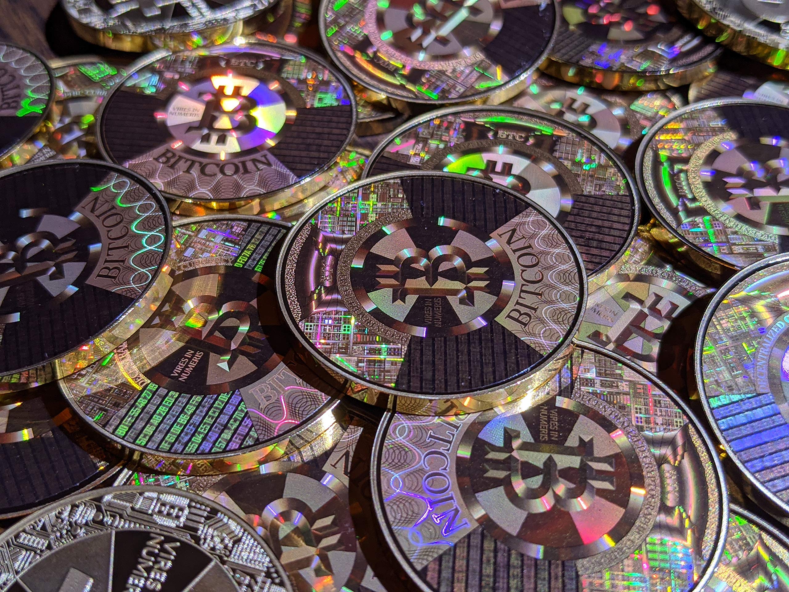 Amazon.com: Bitcoin conmemorativo holográfico 2021, 1.535 in : Arte  Coleccionable y Bellas Artes