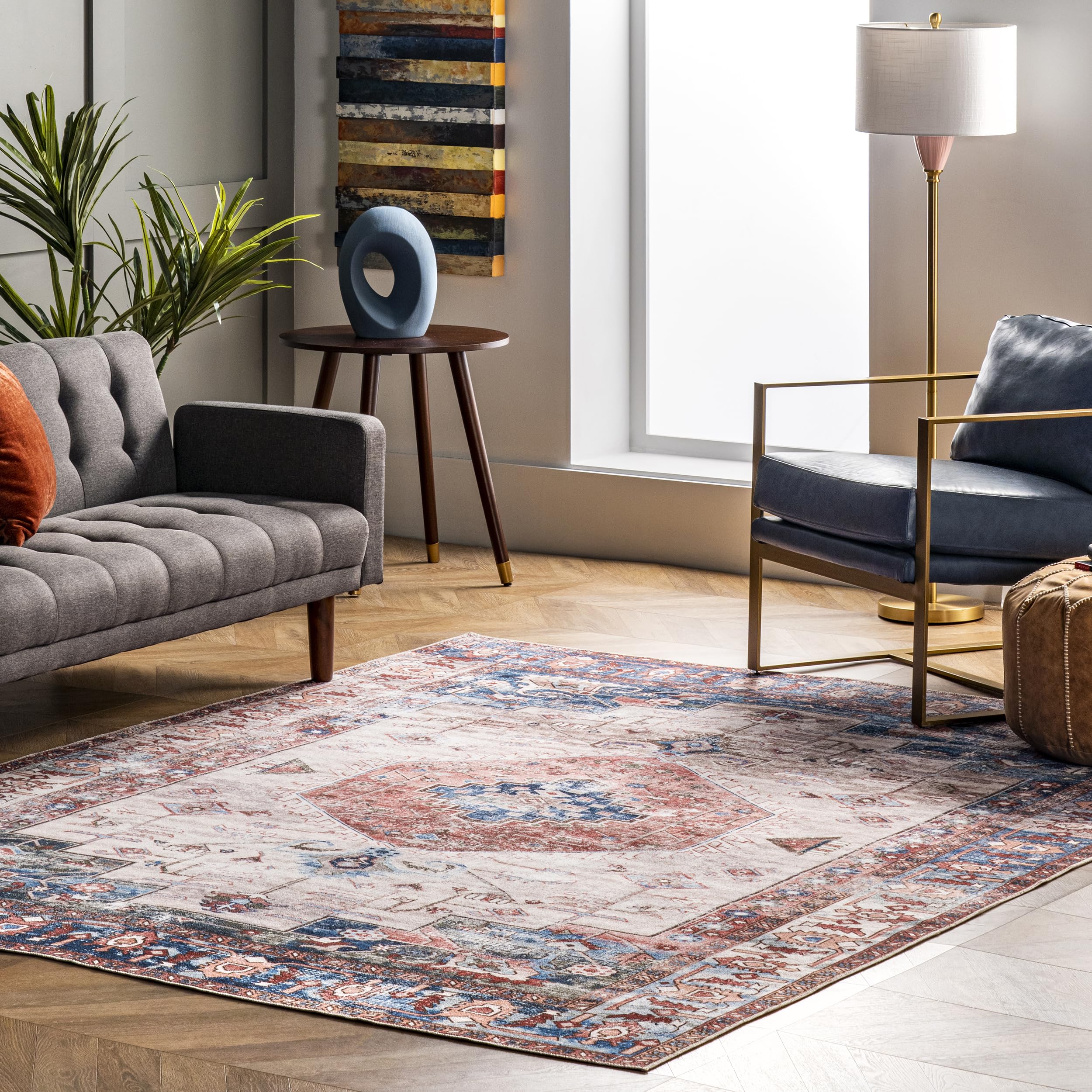 Tapis traditionnel multicolore Eliza pour un salon chaleureux
