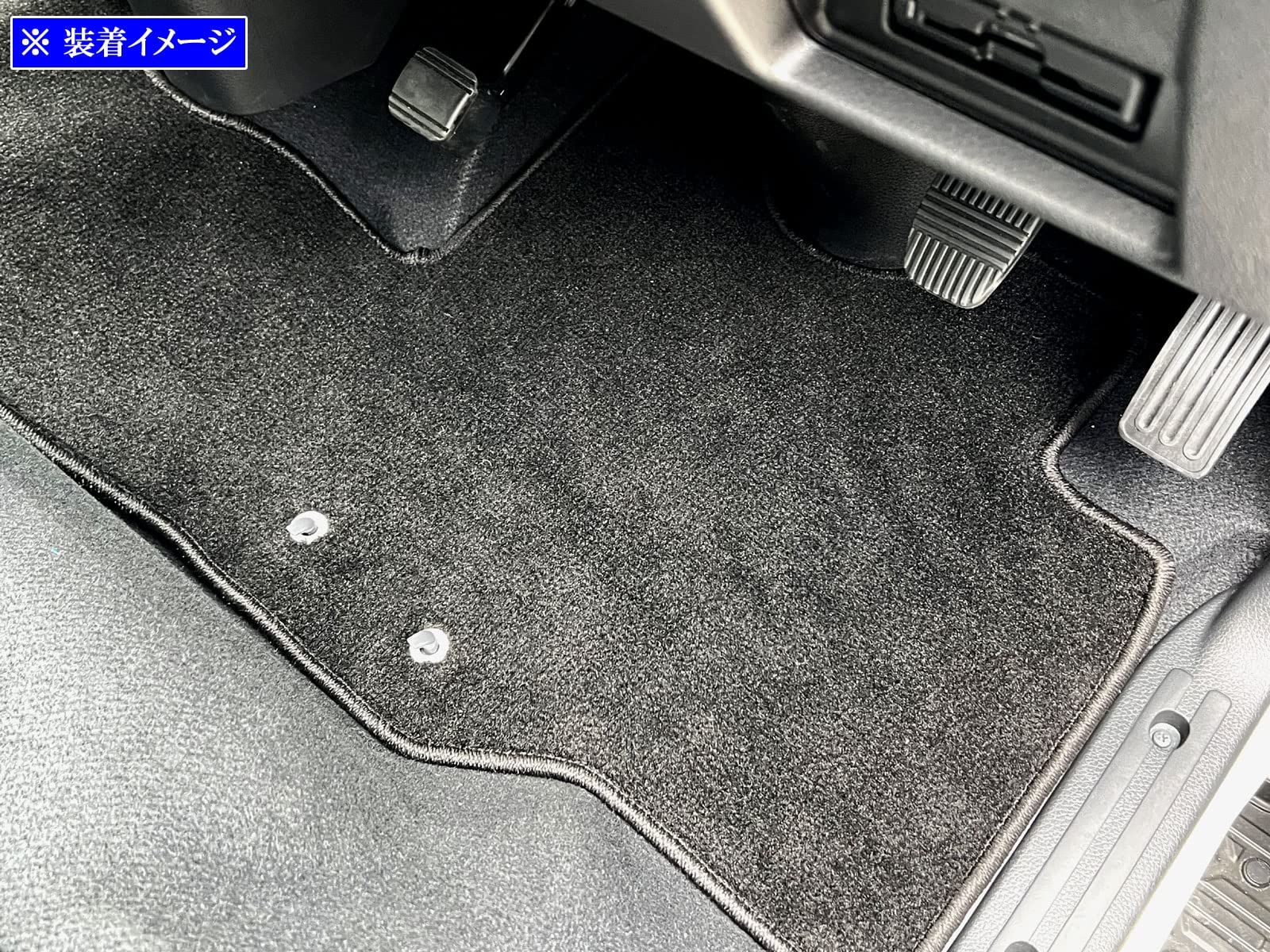 Amazon | BRIGHTZ NV350キャラバン(バン) E26 フロアマット 2PC Amazon | BRIGHTZ NV350キャラバン(バン) E26 フロアマット 2PC
