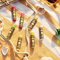 Vista 6 de Sun Bum Bálsamo labial de granada con protección solar SPF 30, aloe vera hidratante y vitamina E, vegano y libre de crueldad, protección labial
