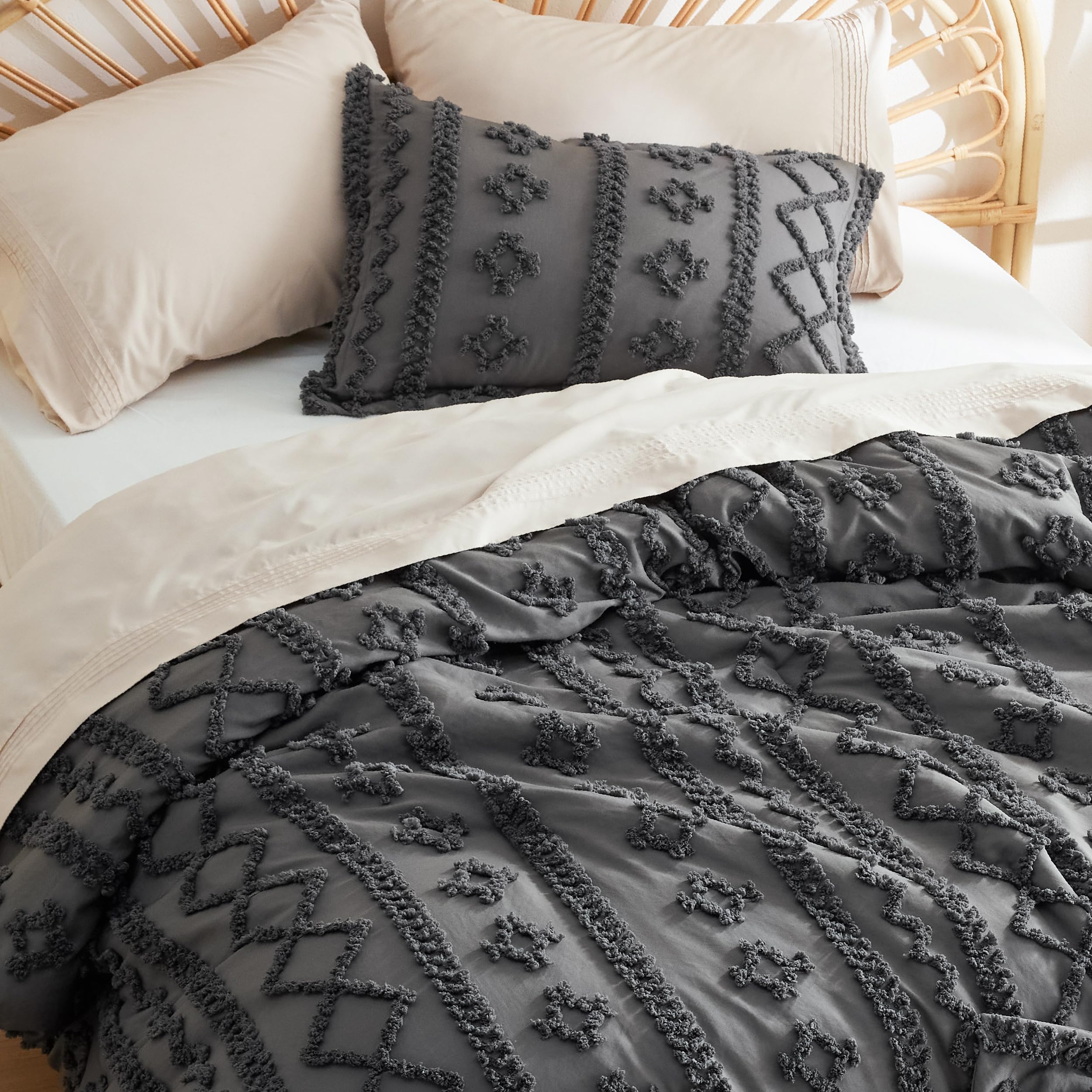 Amazon.com: Bedsure Tufted Boho Comforter Set Queen Size