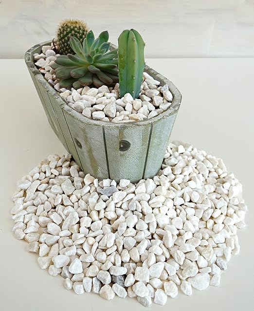 Foto 8 de 8 de Grava Blanca 1,8Kg - Piedras Decorativas (9-12 mm)