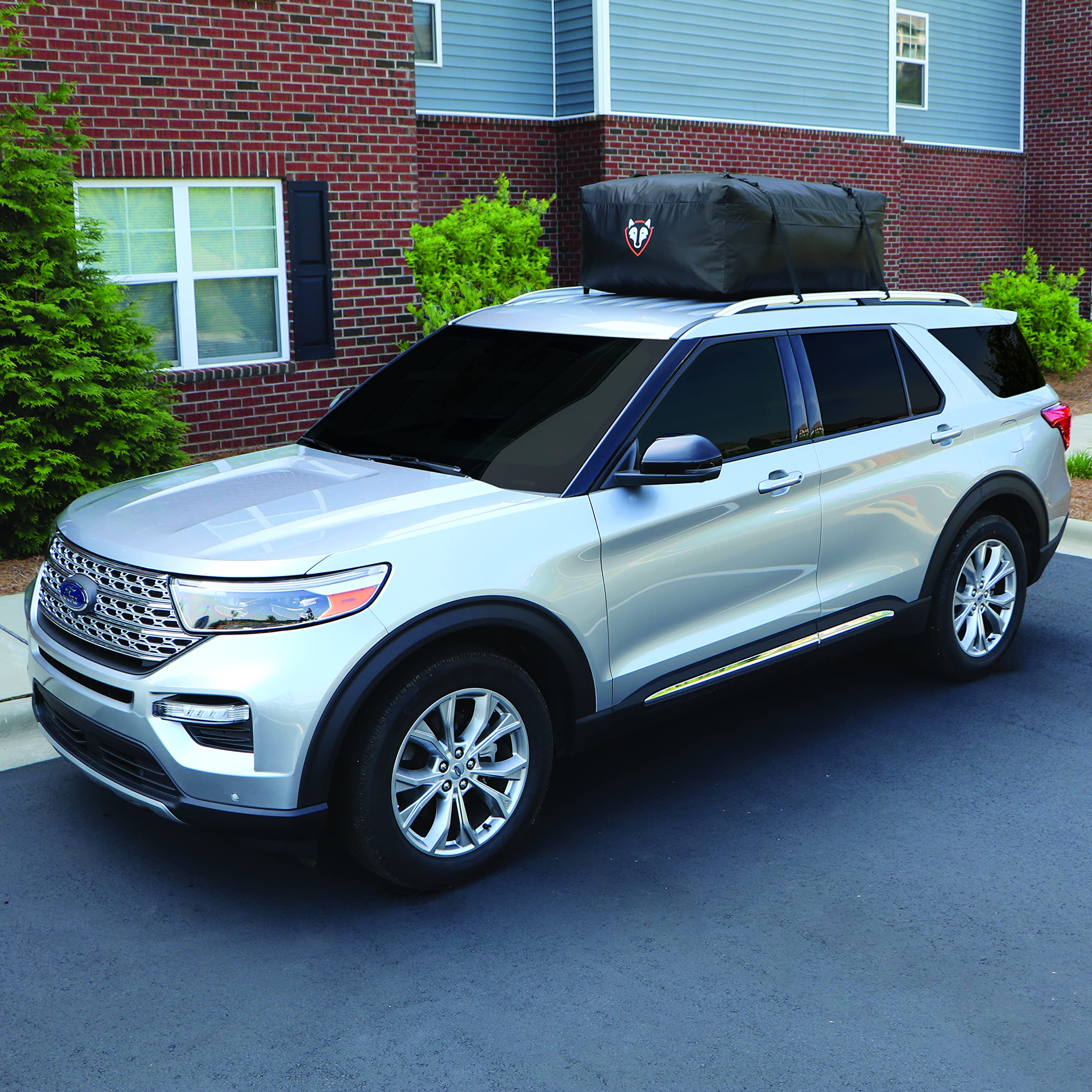 Rightline Gear Ace 2 Car Top Carrier, 15 cu ft, Weatherproof, Attaches