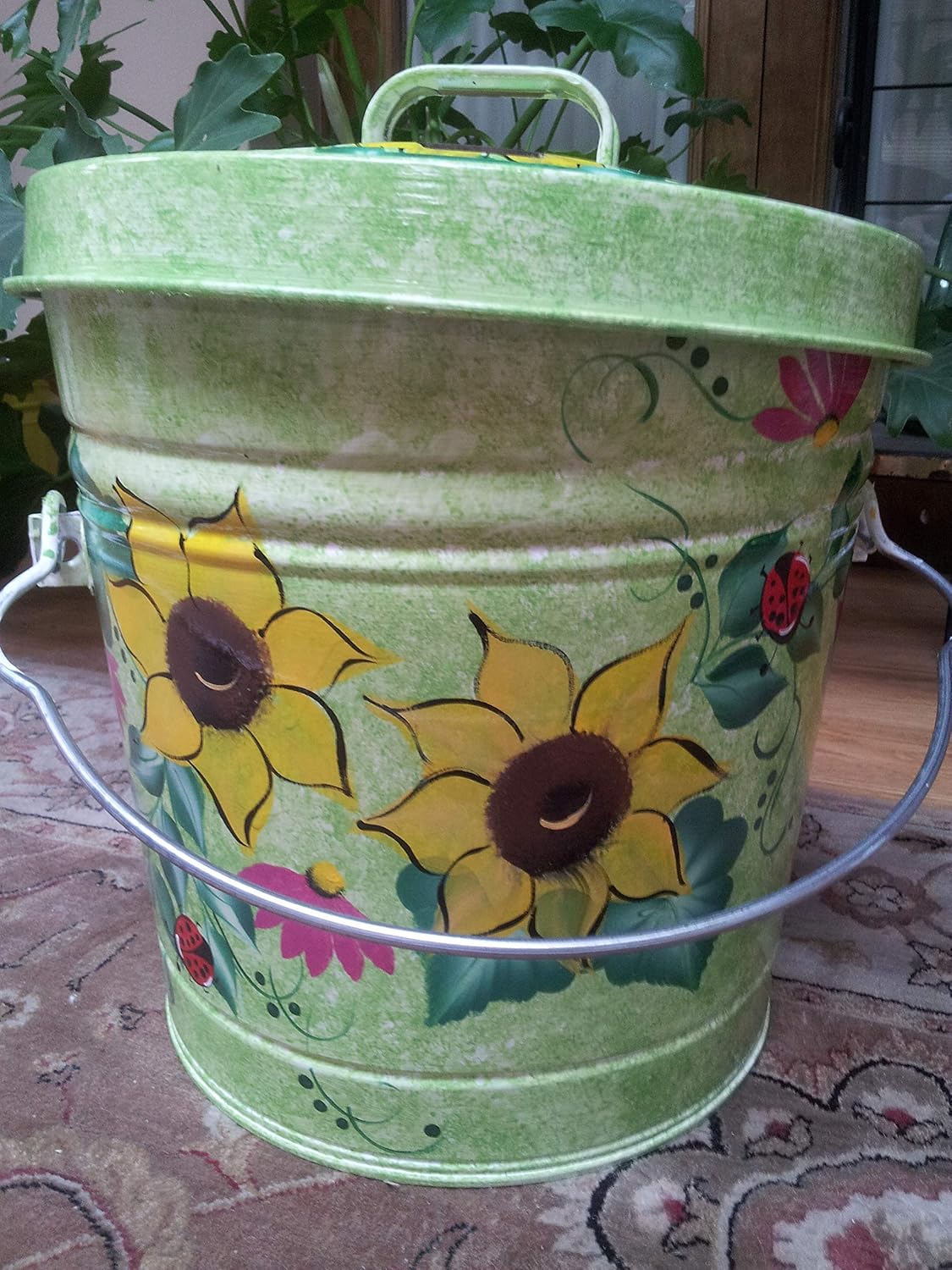 6 Gallon Hand Painted Decorative Trash Can Garbage Can