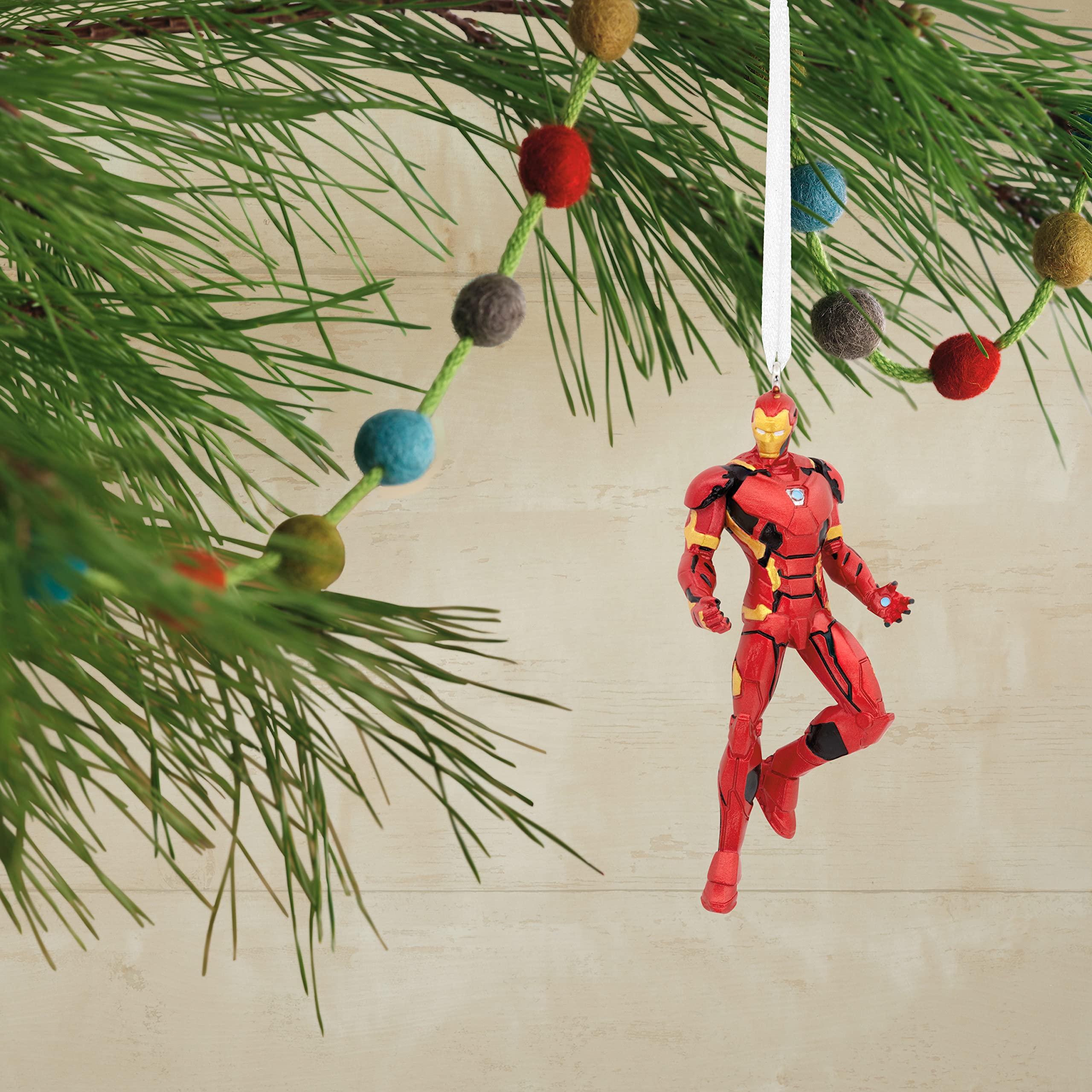 Amazon.co.jp: Hallmark マーベル アイアンマン クリスマス