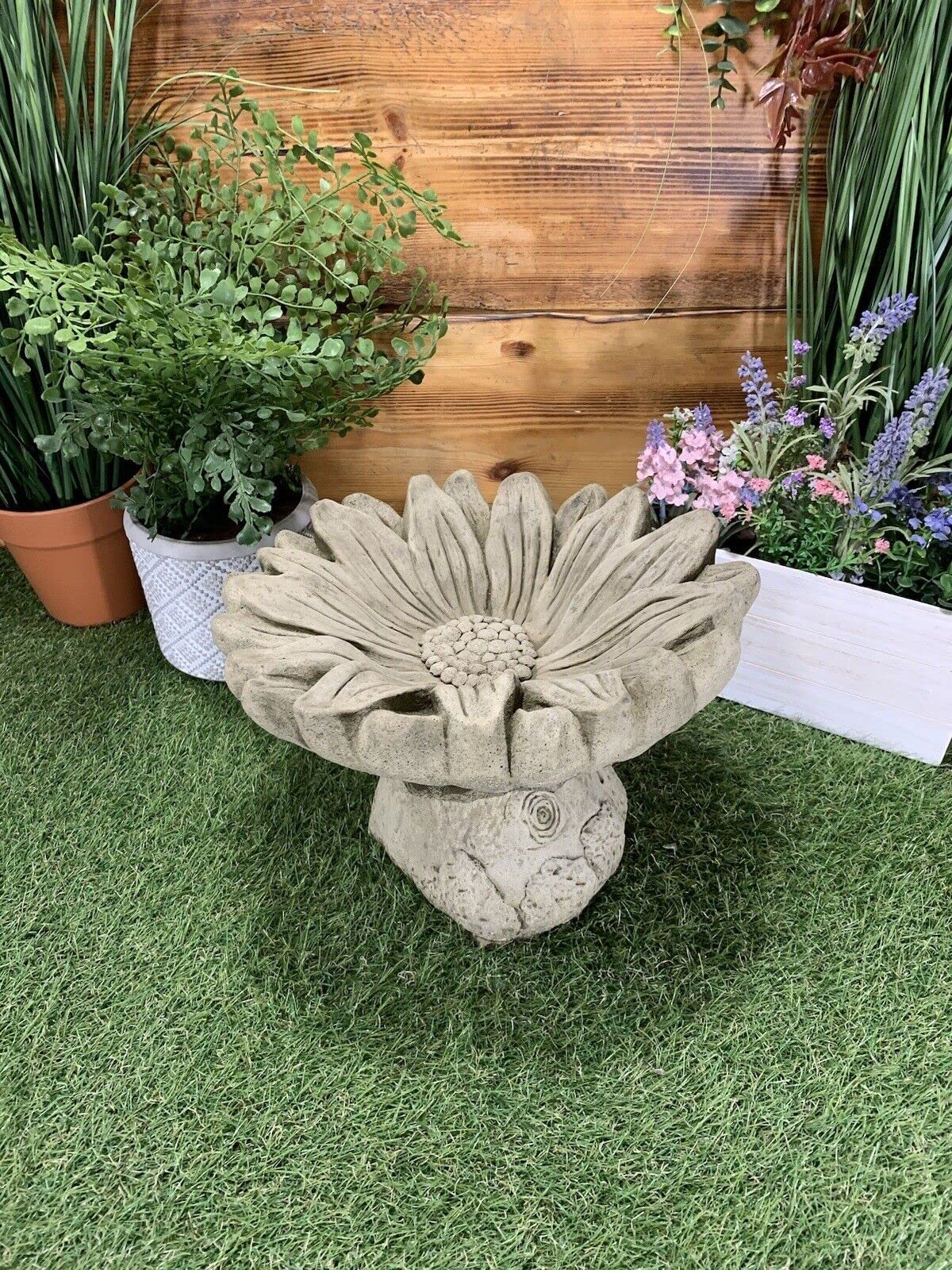 STONE GARDEN FLOWER FLORAL DAISY BIRD BATH STATUE ORNAMENT