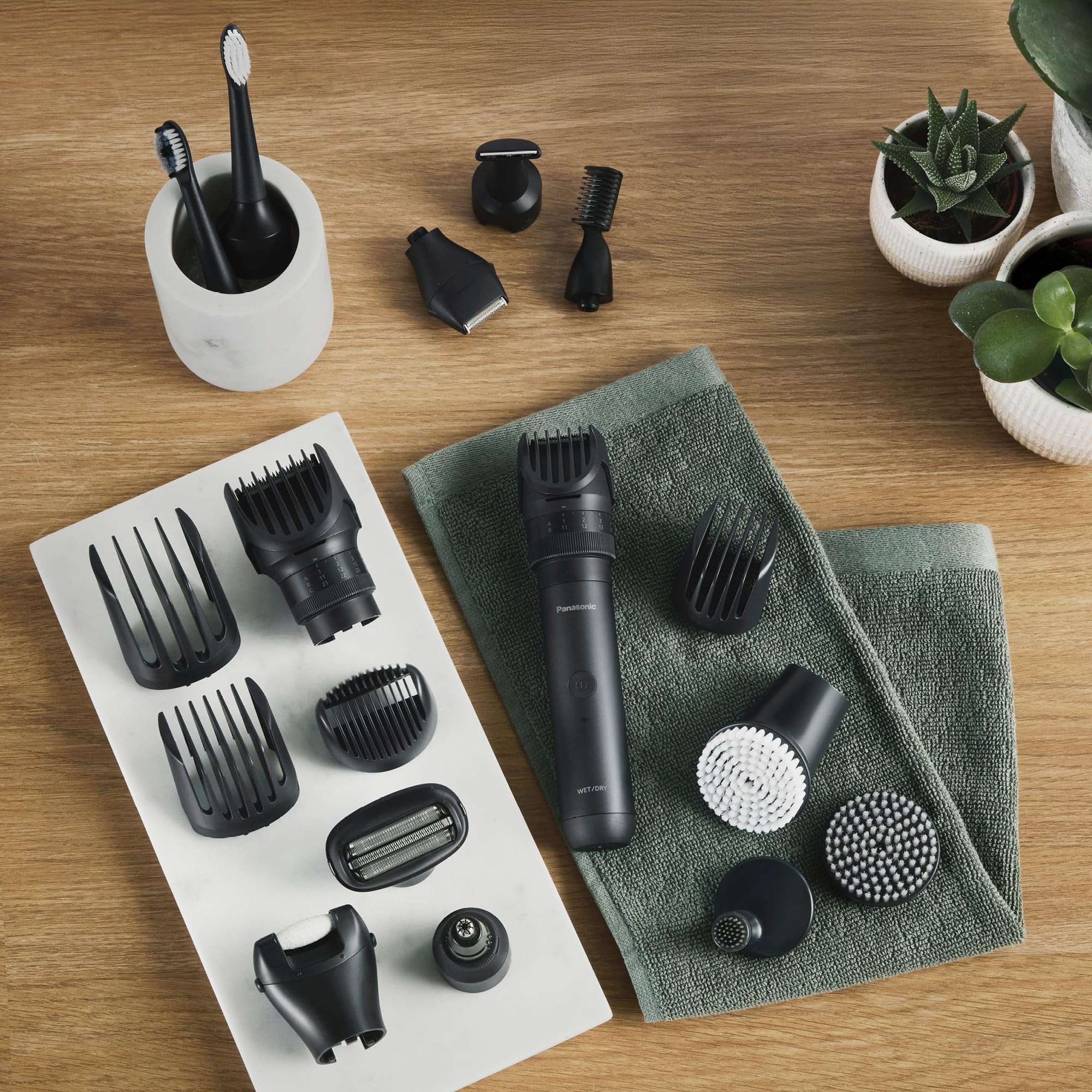 Panasonic Multishape ER-CBL1 Handstück, Lithium-Ionen-Akku, Schwarz