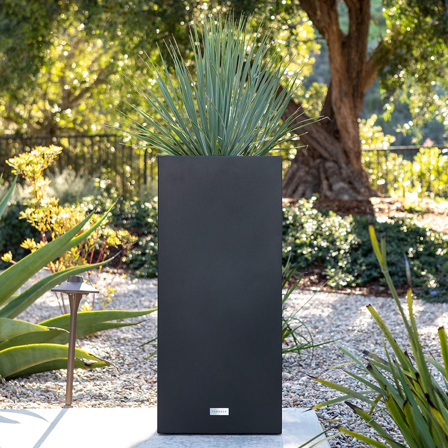 Veradek Block Series Short Indoor/Outdoor Pedestal Planter, 26-Inch Height by 13.5-Inch Width, Black : Patio, Lawn & Garden