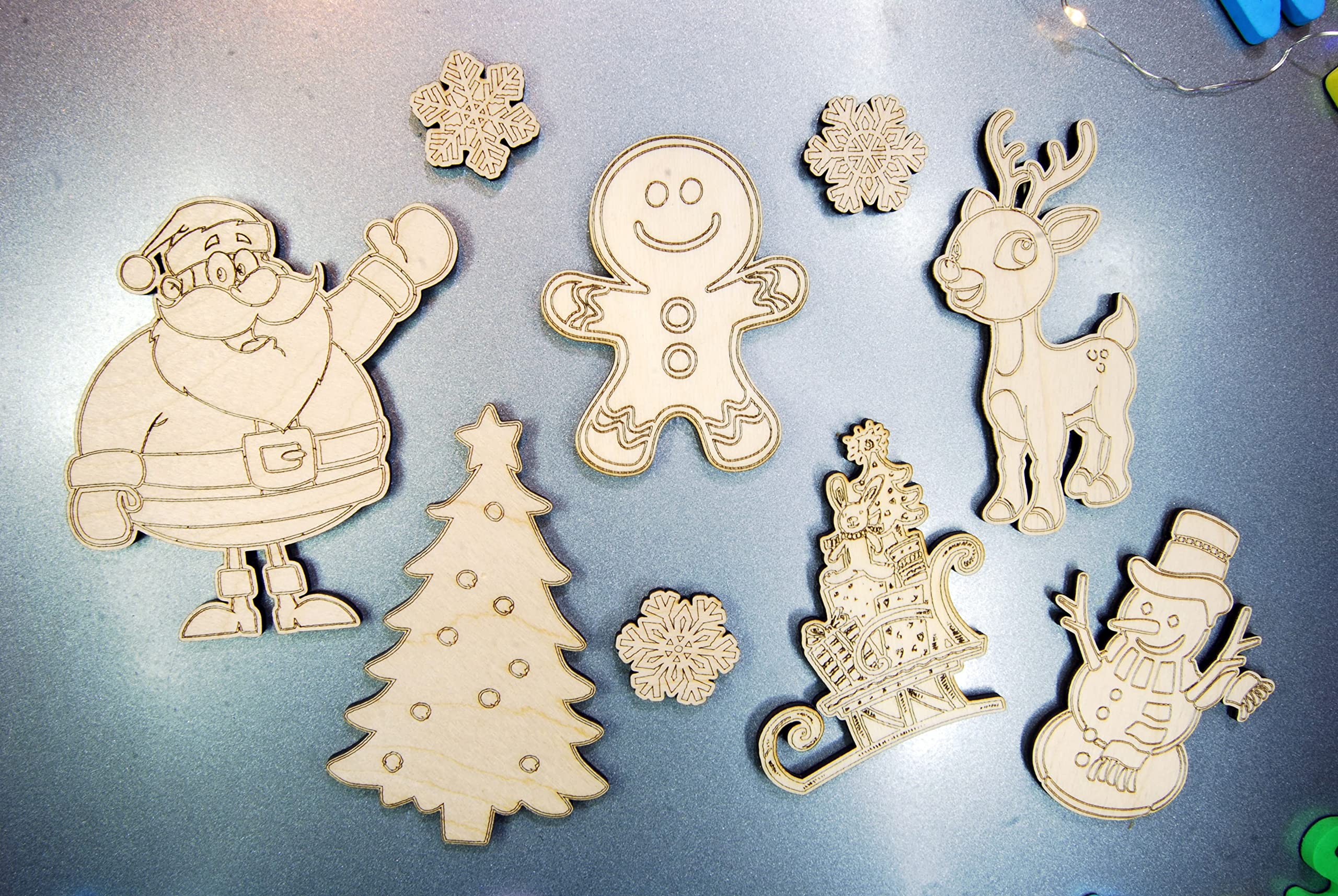 Wooden Christmas Fridge Magnets set of 9 with Strong Neodymium Magnets refrigerator magnets Christmas decoration novelty gift