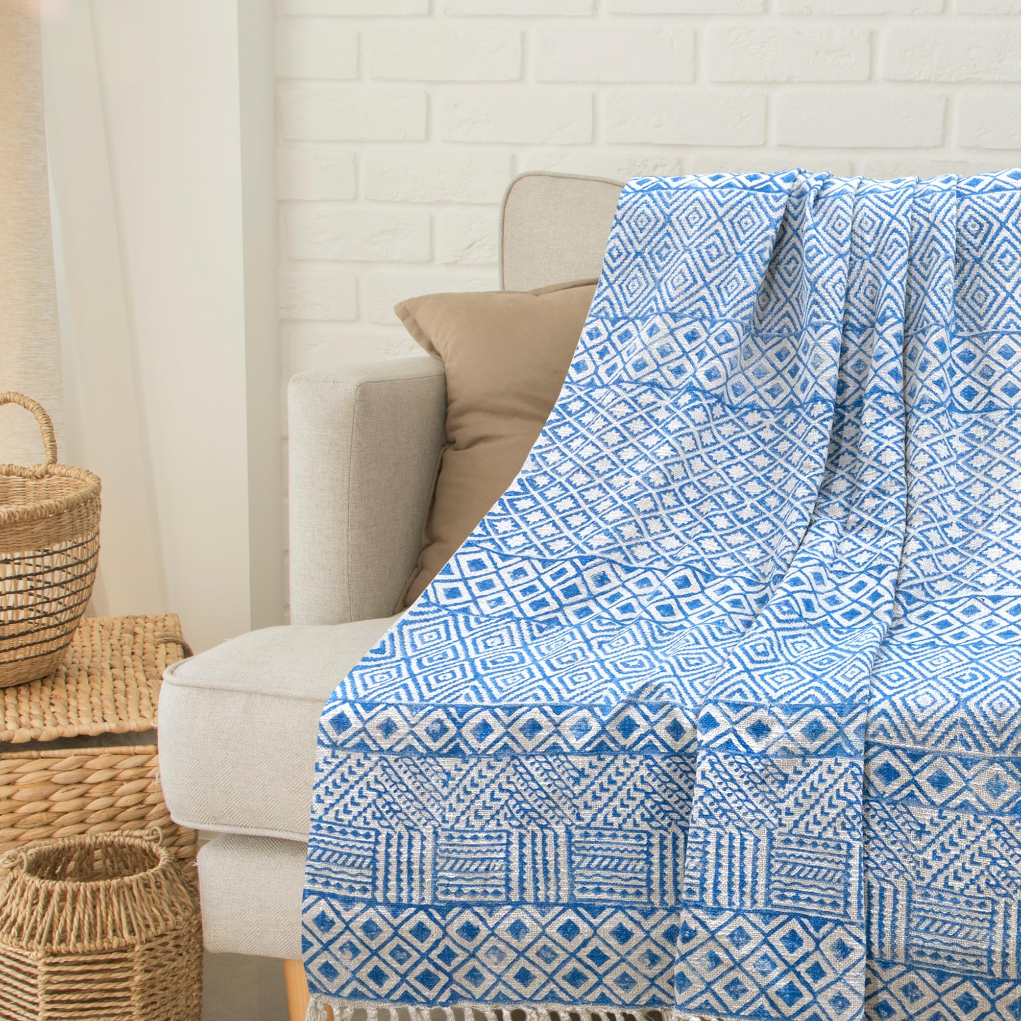 TOAI Pure Cotton Throw Blanket for Sofa Bed, Chair and Gifts | Soft Breathable Tassels All Seasons 52"x72" | Blue Tapestry (Pack of 1)-image-45