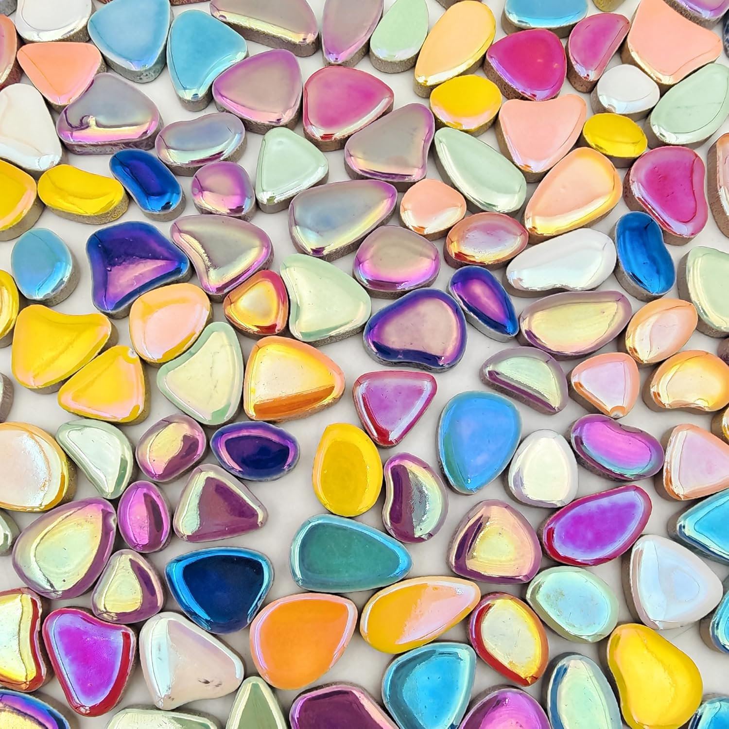 1.1lb Ceramic Mosaic Tiles,Mixed Colour Ceramic Mosaic Pieces for Crafts,Mosaic Tiles for Home Decoration or DIY Crafts,Mosaic Making Supplies (Mini Pebbles of Iridescent Mixed Colors)