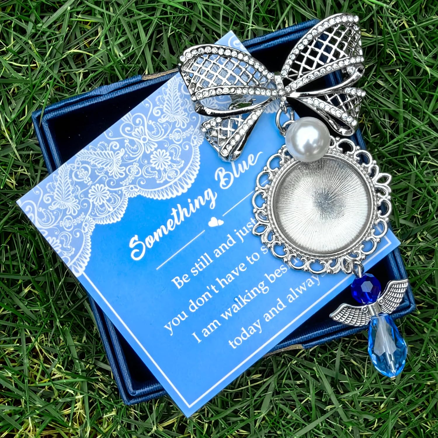 Something Blue Bridal Bouquet Charm Wedding Memorial Bride Shower Gift Wedding Bouquet Memorial for Mother Father DIY Photo Keepsake with Angel Bow Photo Locket