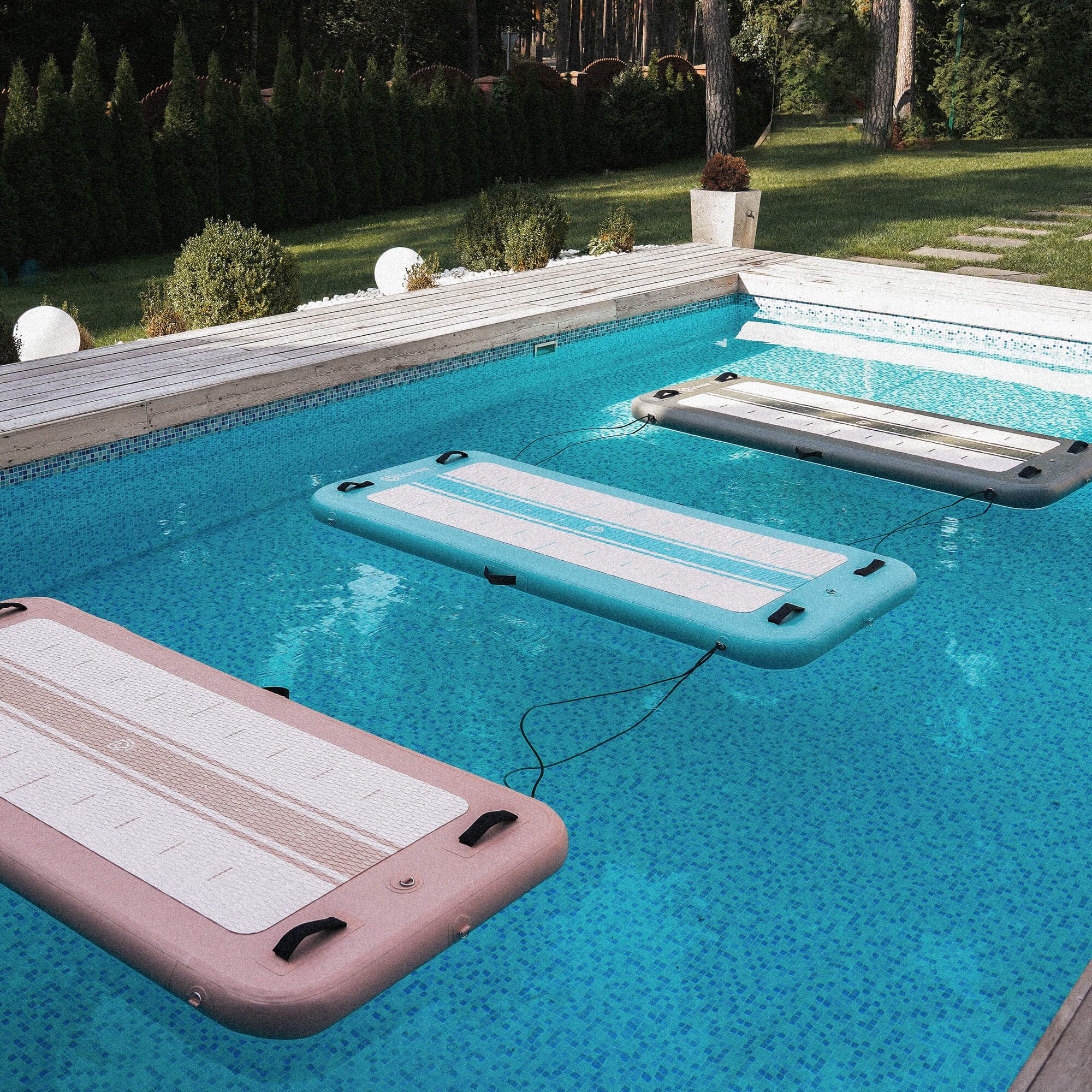 Lovee Materasso galleggiante Aquaboard grande tavola: 210 x 90 cm doppio uso: sport o relax struttura in PVC rinforzato di alta qualità verde oliva