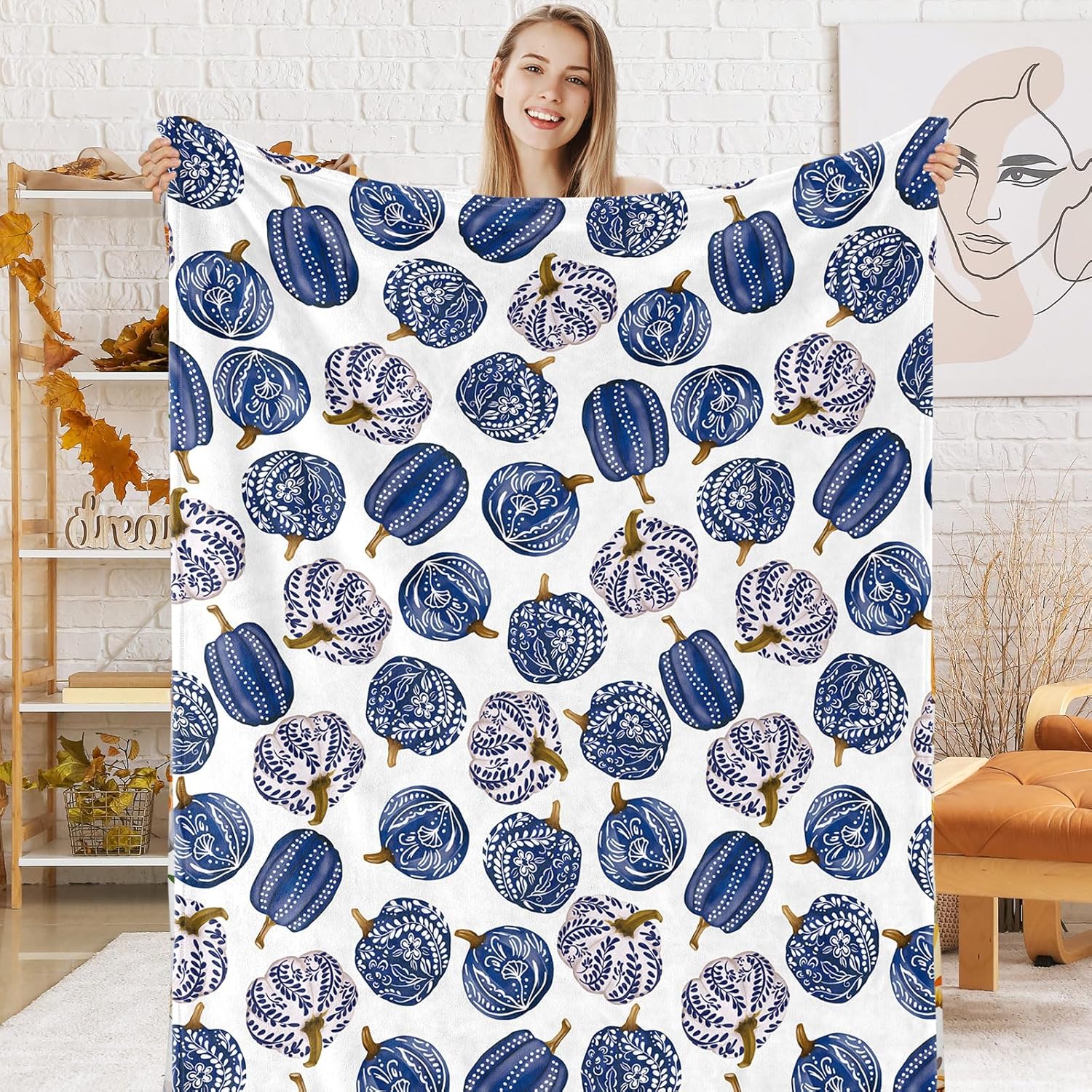 Fall Fuzzy Blanket Chinoiserie Pumpkin Throw Blanket Decorative Soft Cozy Flannel Blanket for Autumn Thanksgiving Home Bed Sofa Couch Chair, 50 x 60 Inch