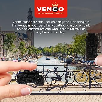 Venco Schoolkrijt Licorice Chalk Candy - School Chalk Original Dutch Licorice Candy from Netherlands - White Crunchy Mint Coated Liquorice Sticks with Soft Sweet Anise Filling - Bulk 2.2 lbs Bag