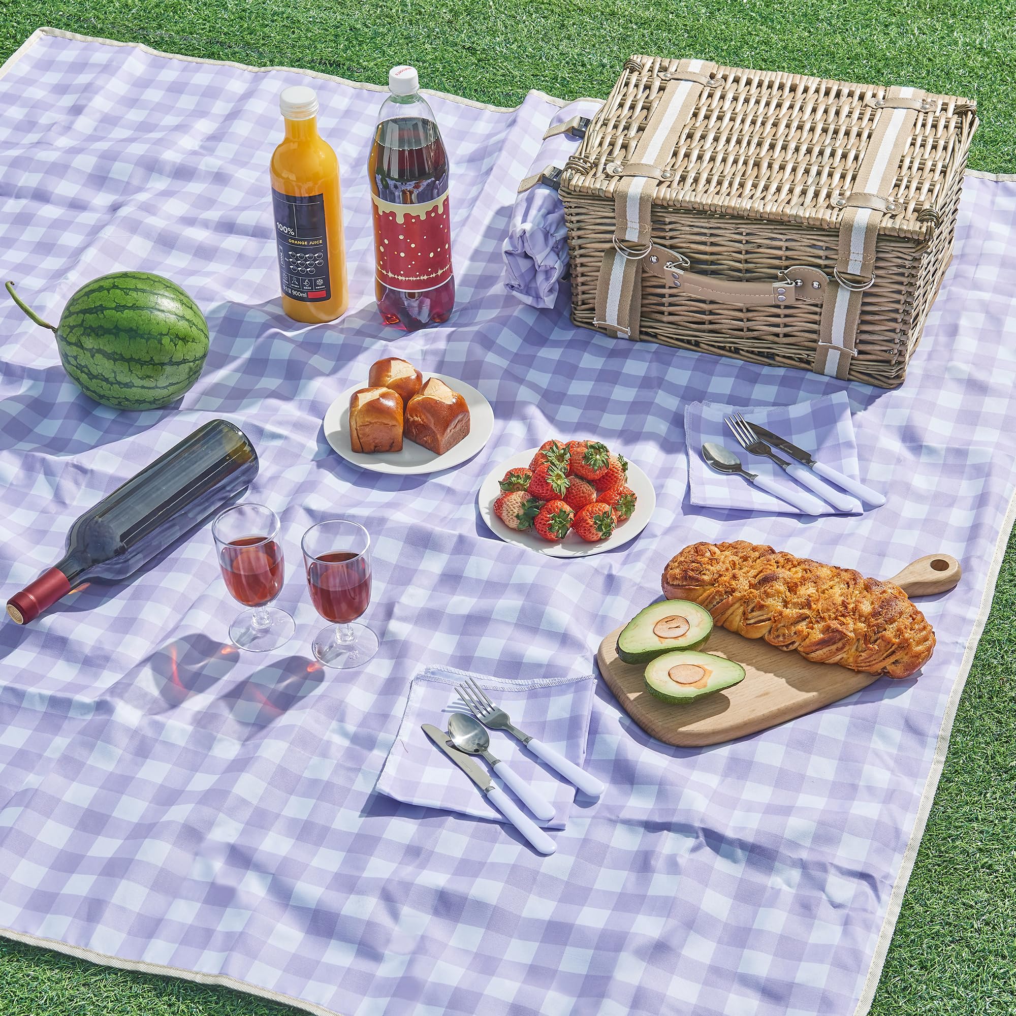 casa.pro Cestino Picnic per 2 Persone con Accessori Completi Valigetta Picnic in Vimini con Posate Piatti Bicchieri Coperta e Borsa Termica Design a Scacchi Bianco e Viola