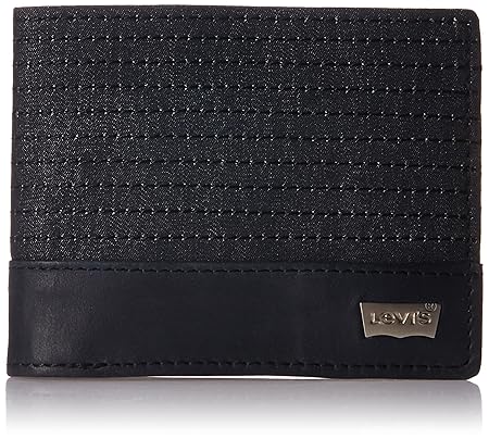 levis wallets myntra