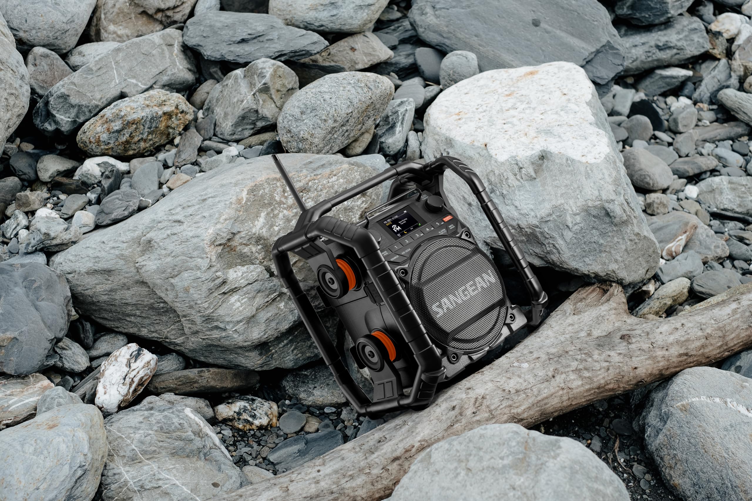 Sangean U7HD Radio de chantier avec Bluetooth, radio HD, AM/FM, AUX, TWS, design anti-poussière et étanche et chargeur de batterie intelligent