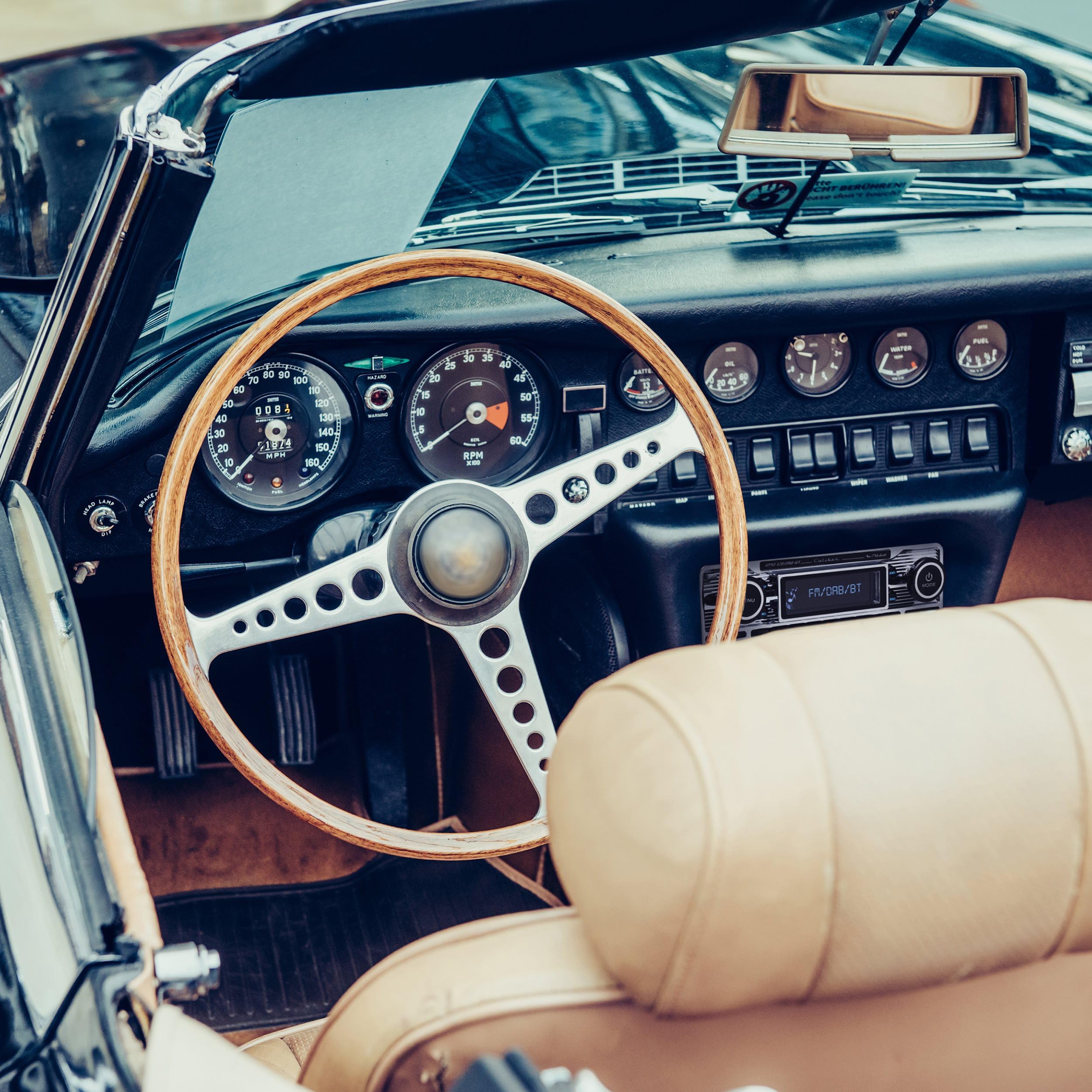 Caliber RMD120DAB-BT Radio de Coche con Dab + y Bluetooth - Aspecto Retro - Cromado