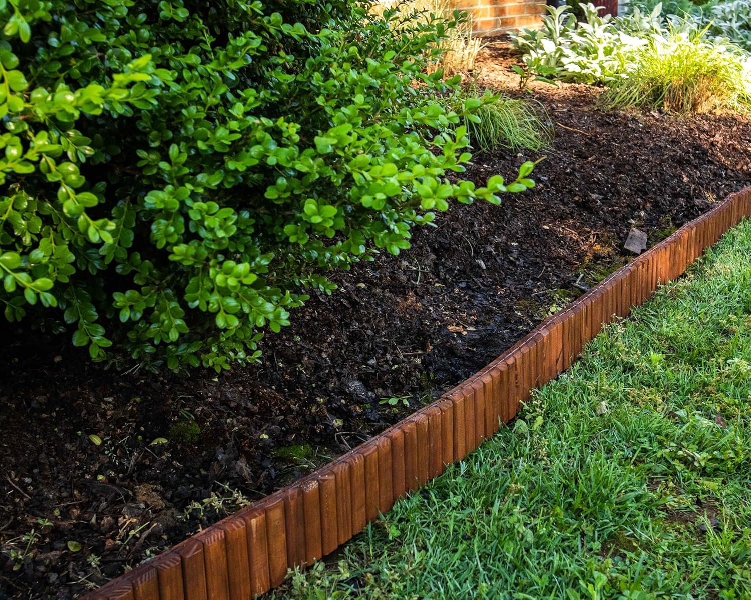 Flexible Brown Natural Lawn & Landscape Border Edging (10 Feet)