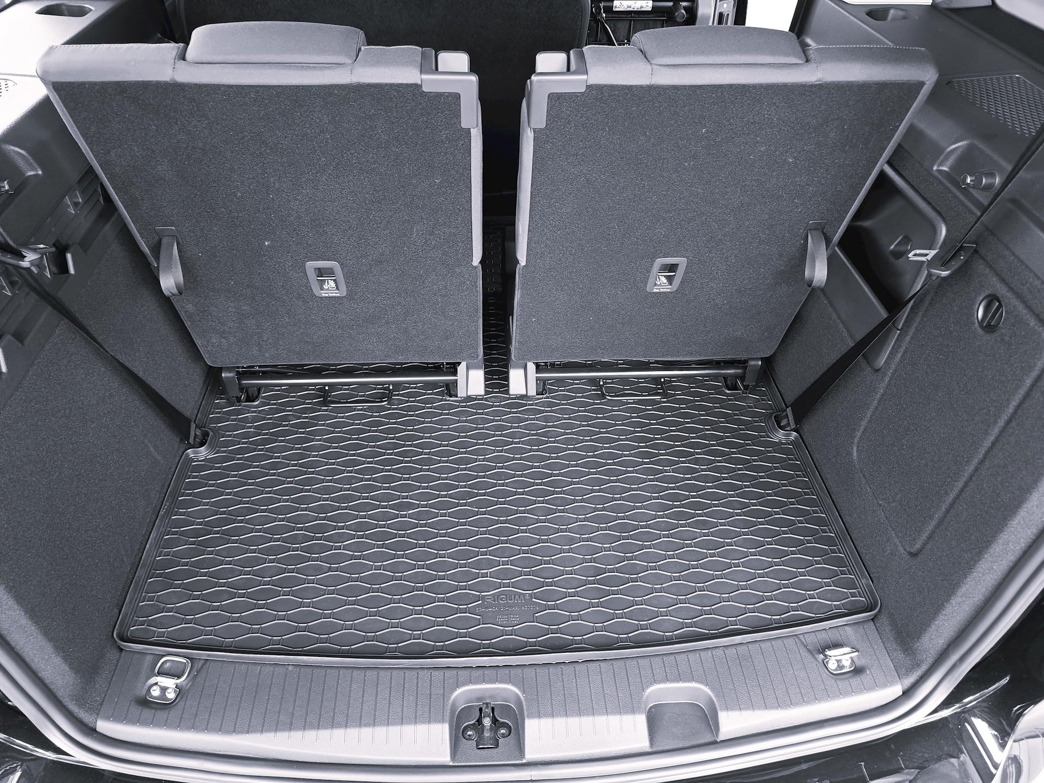 AD Tuning Gummi Kofferraumwanne für VW Caddy Maxi (2021-) | Ford Grand Tourneo Connect (2022-) | Passgenau, Rutschfest, Wasserdicht, Schmutzabweisend, Pflegeleicht, Kofferraummatte