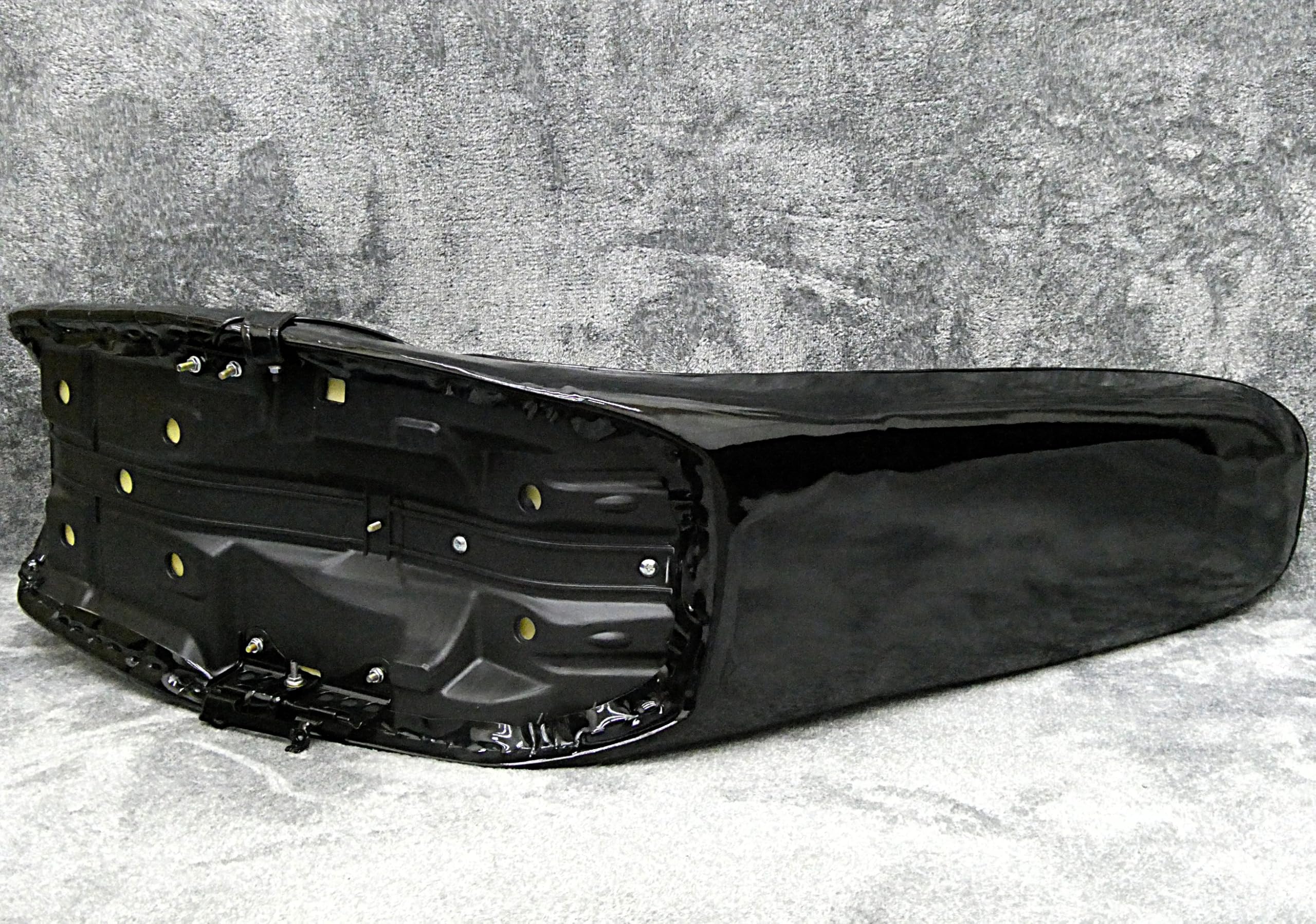 Amazon | CBX400F 用 黒エナ 60cm 三段シート/あんこ抜き ローダウン
