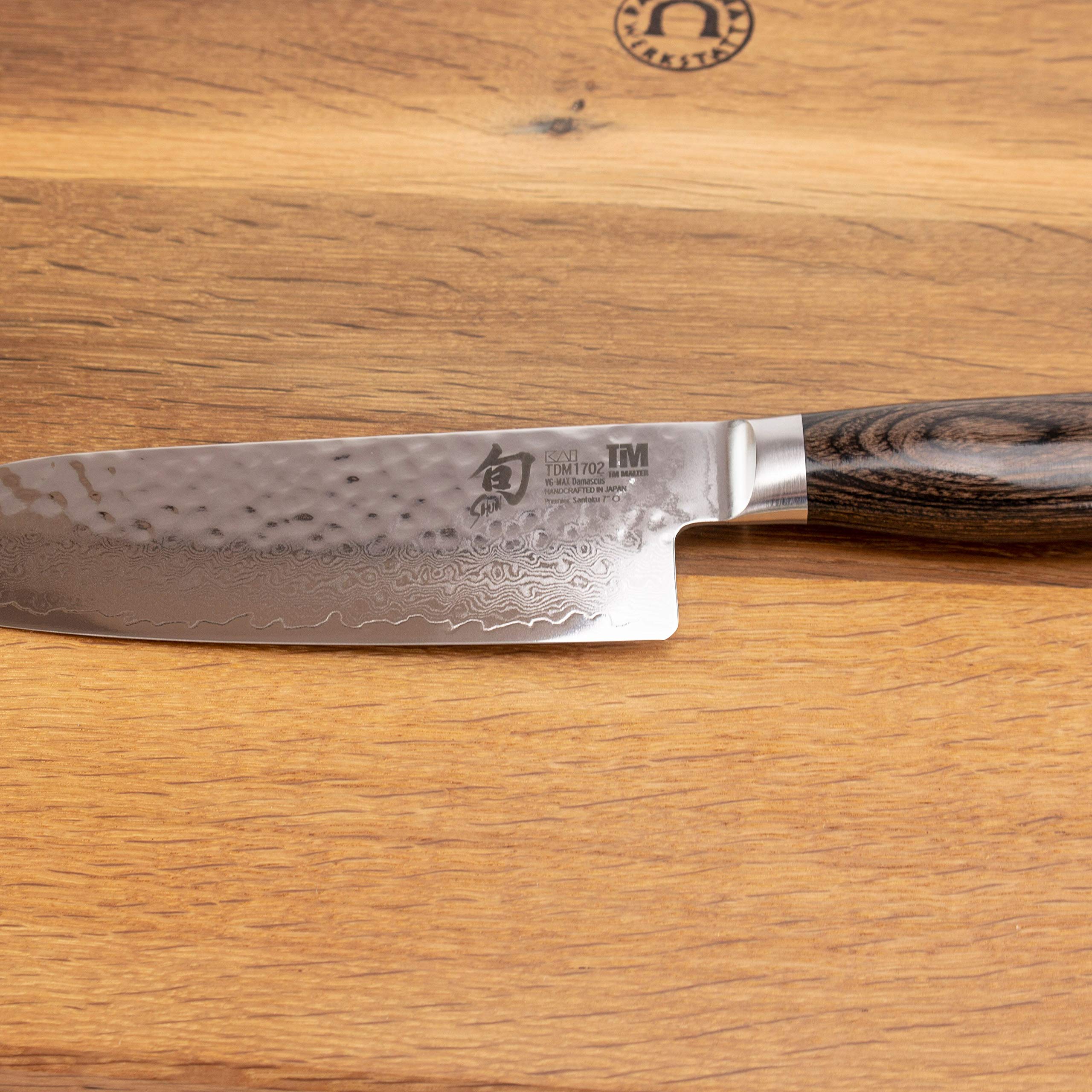 Kai/Palatina Werkstatt Shun TDM-1702 - Set regalo natalizio in edizione limitata con tagliere in legno fatto a mano, 40x30 cm