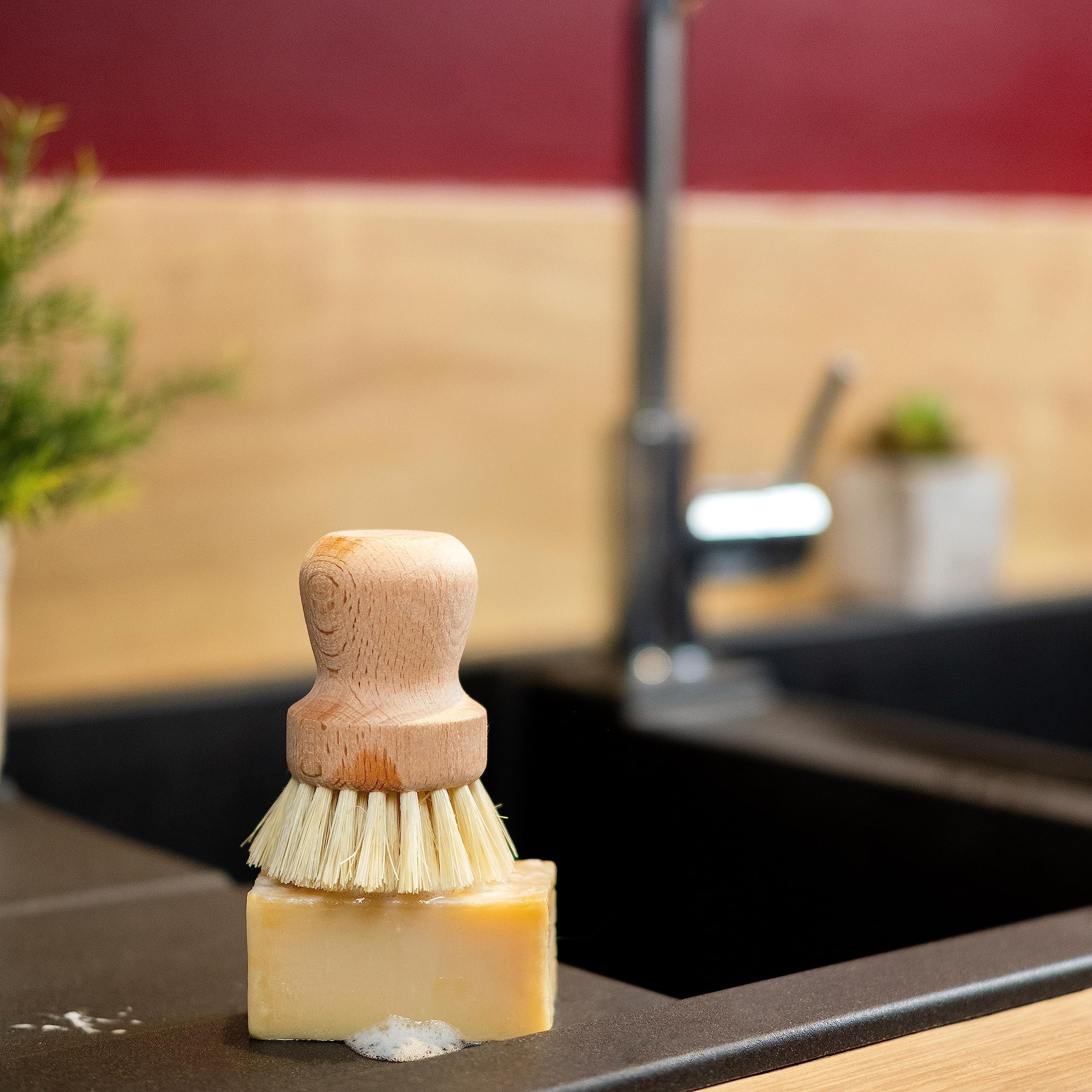 Gerlon Bola de Madera para Plato y Cepillo de Verduras para un fácil Agarre en la Palma de la Mano, Madera, 9 x 6 x 6 cm