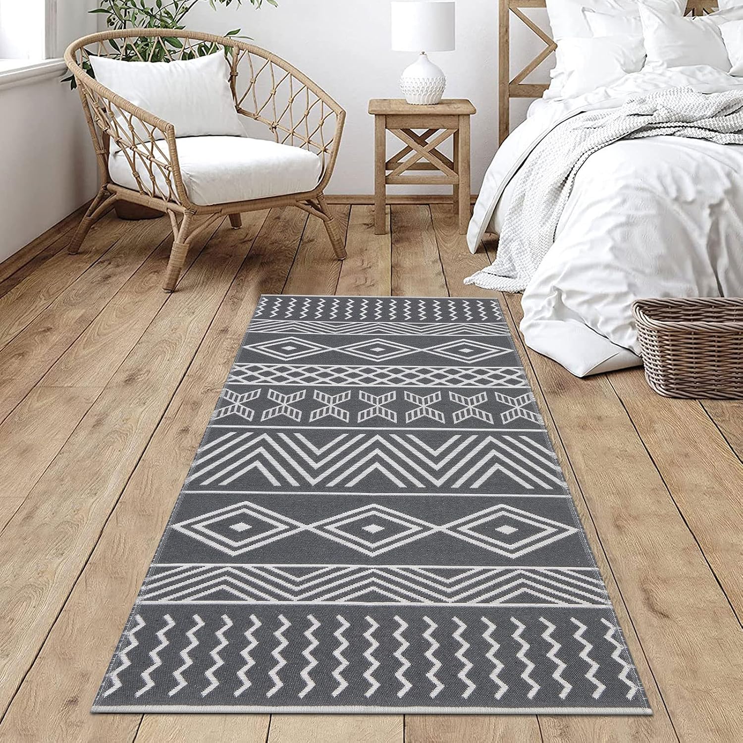 HiiARug Boho Runner Rug 2'x6' Washable Throw Rugs Geometric Entryway Rug for Boho Decor Living Room Kitchen Laundry Bedroom Hallway, Grey & White