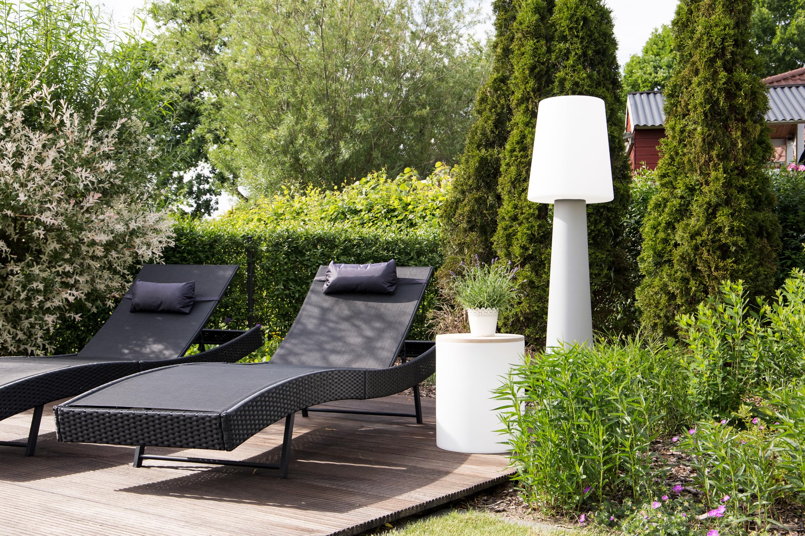 8 seasons design LED Solar Stehlampe No. 1, 160cm groß (Grau), warmweißes Licht, Solarlampe mit Dämmerungssensor, Solarpanel, Stehlampe für außen (Garten, Terrasse, Balkon)
