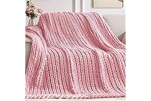 Cozy Pink Crochet Blanket: A Warm Embrace of Comfort