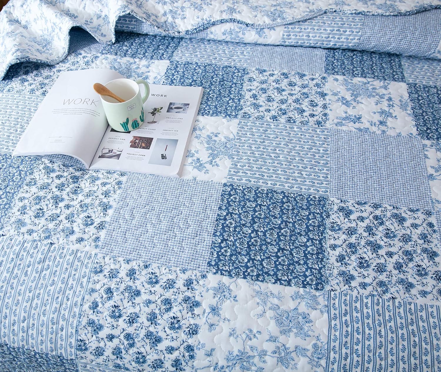 KASENTEX Twin Quilt Set Lightweight Bedspread Coverlet(Blue Floral Patchwork, 90x90)