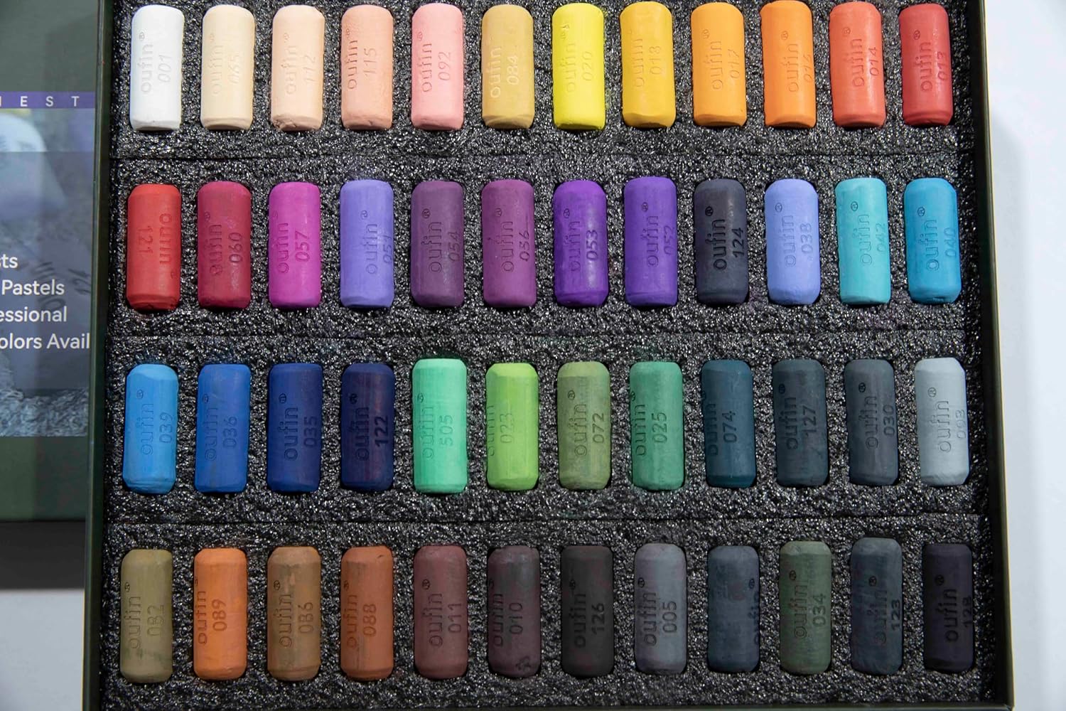 Artists' Soft Pastel stick, Box Set of 48 Assorted Colors Smooth and Blendable, Fade-Resistant