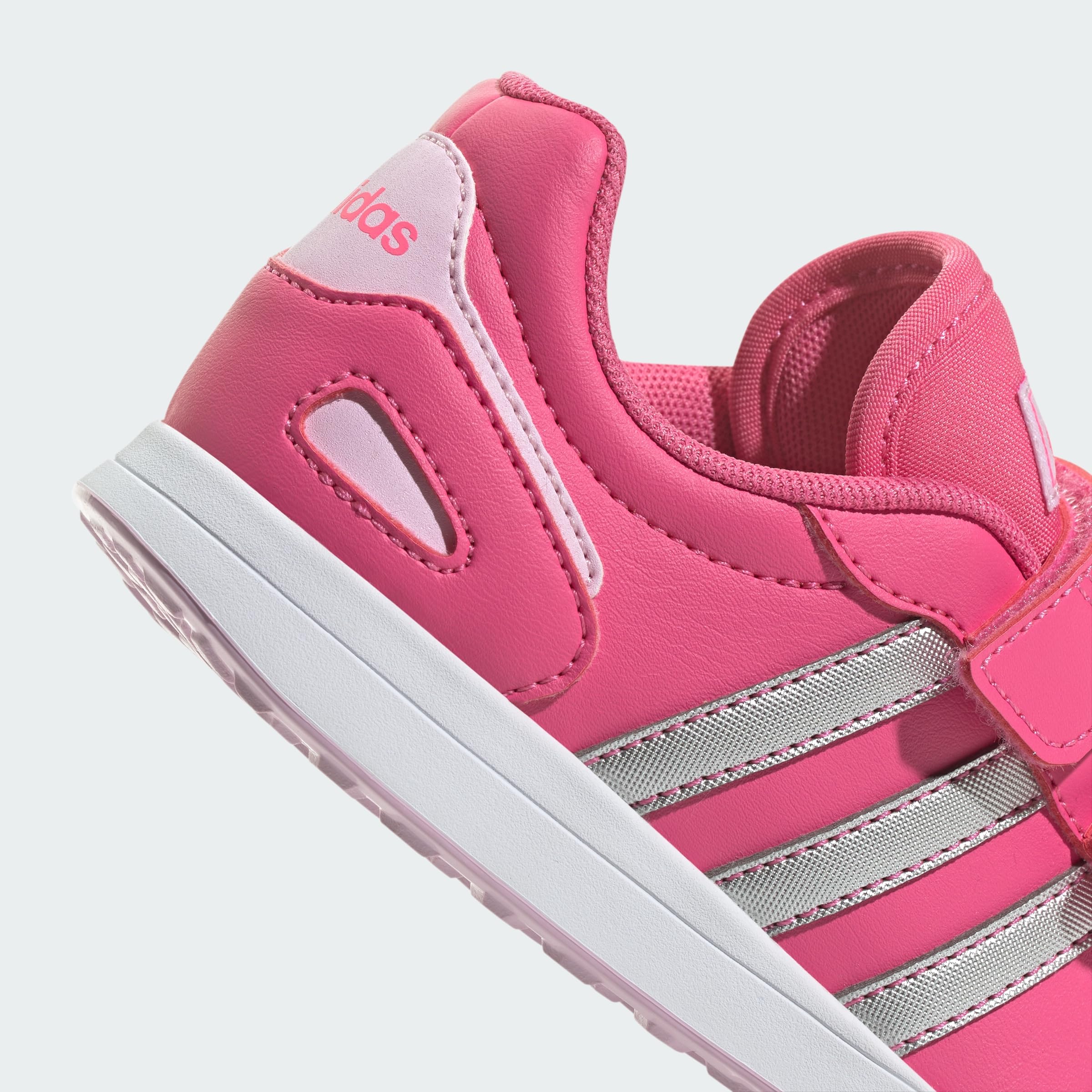 Adidas Vs Switch 3 Lifestyle Running Hook and Loop Strap Shoes Zapatillas para correrUnisex niños