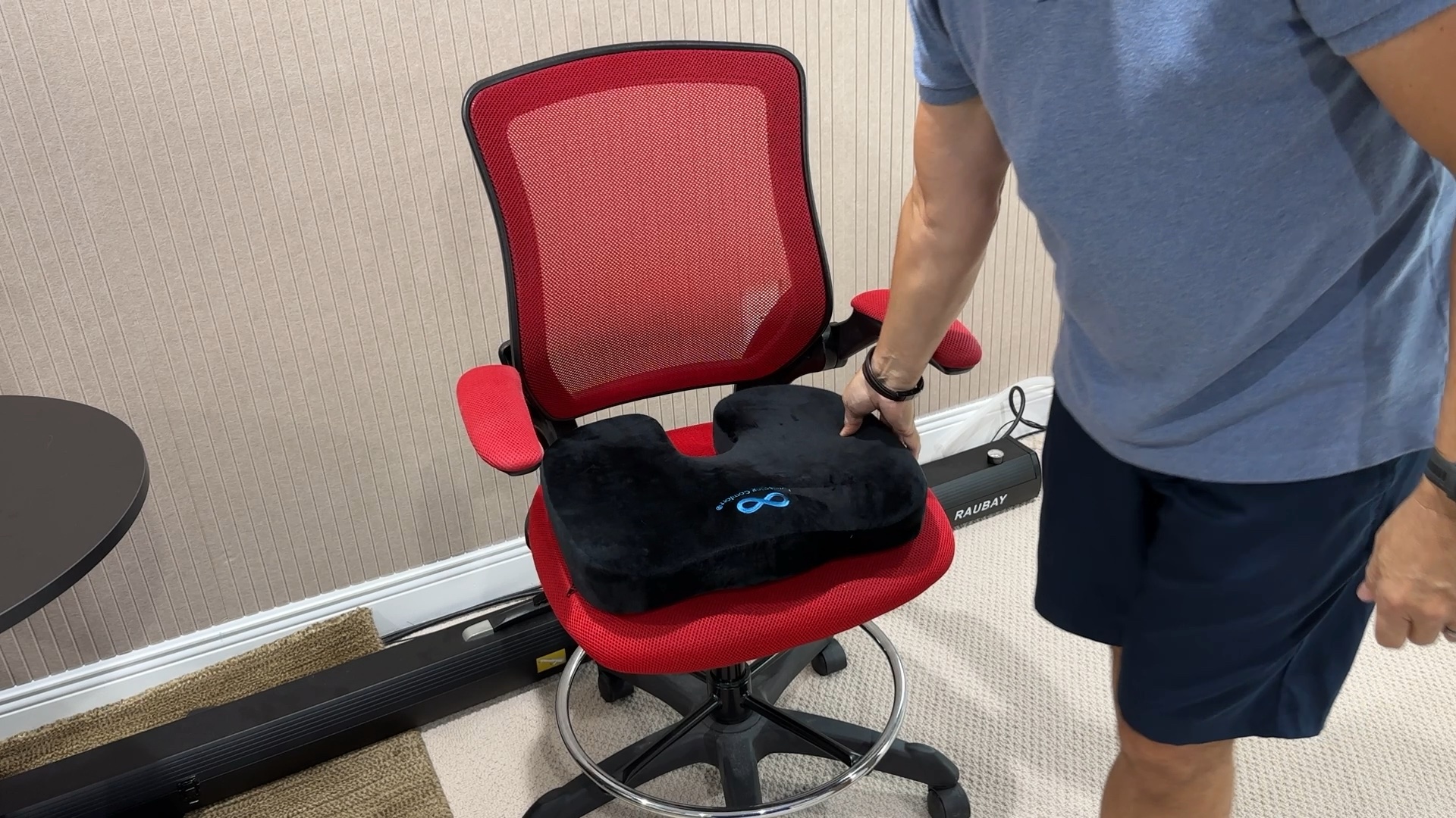 Watch Comfilife vs Everlasting Comfort? on Amazon Live
