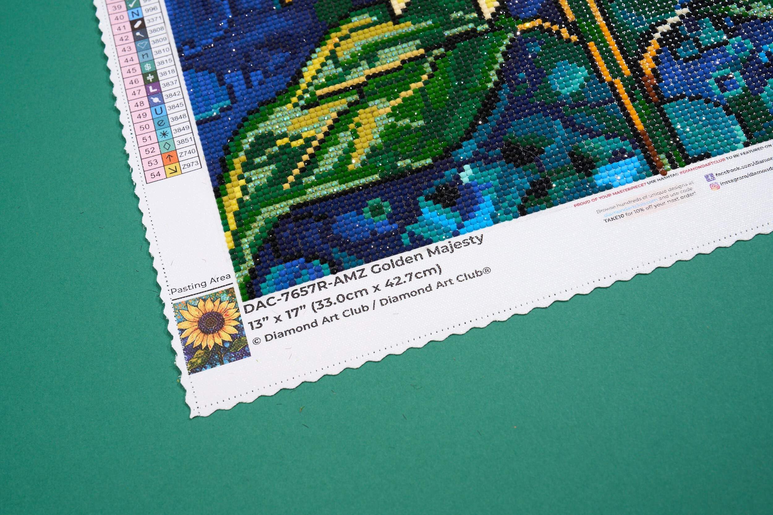ダイヤモンドアートクラブ SedomaMajesty Amazon.com: DIAMOND ART CLUB Golden Majesty Diamond Painting