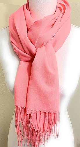 Miniatura 3 de Smiling Wisdom - Condolences Sympathy Empathy Consoling Tarjeta de Felicitación y Bufanda Abrazando Set de Regalo - Mujer Coral Peach - Abrazos