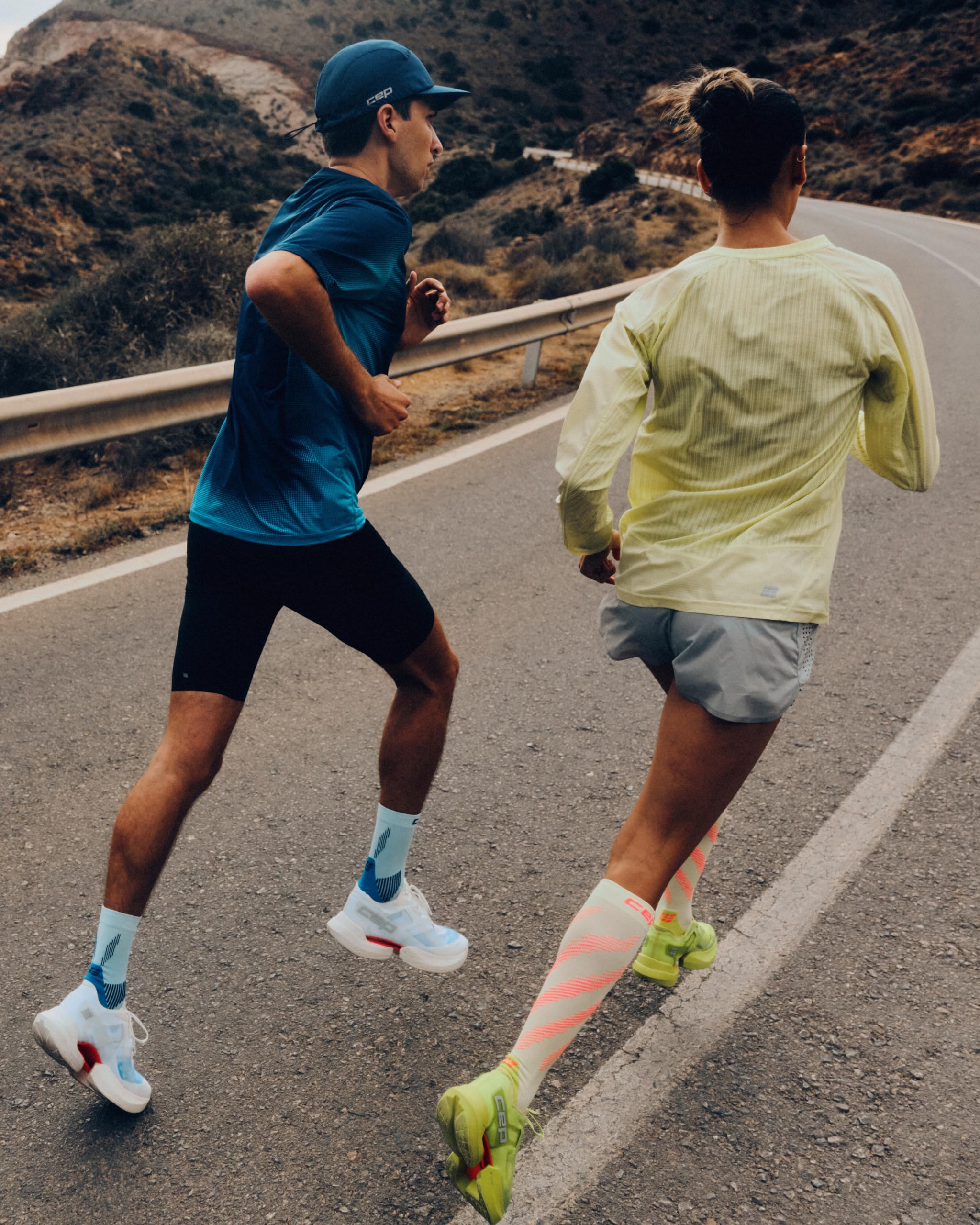 CEP RUN EDT ELLIPTIC TALL LAUFSOCKEN DAMEN – Atmungsaktive Kompressionssocken Damen für Training & Lauf – Leistungsstarke leichte Laufsocken