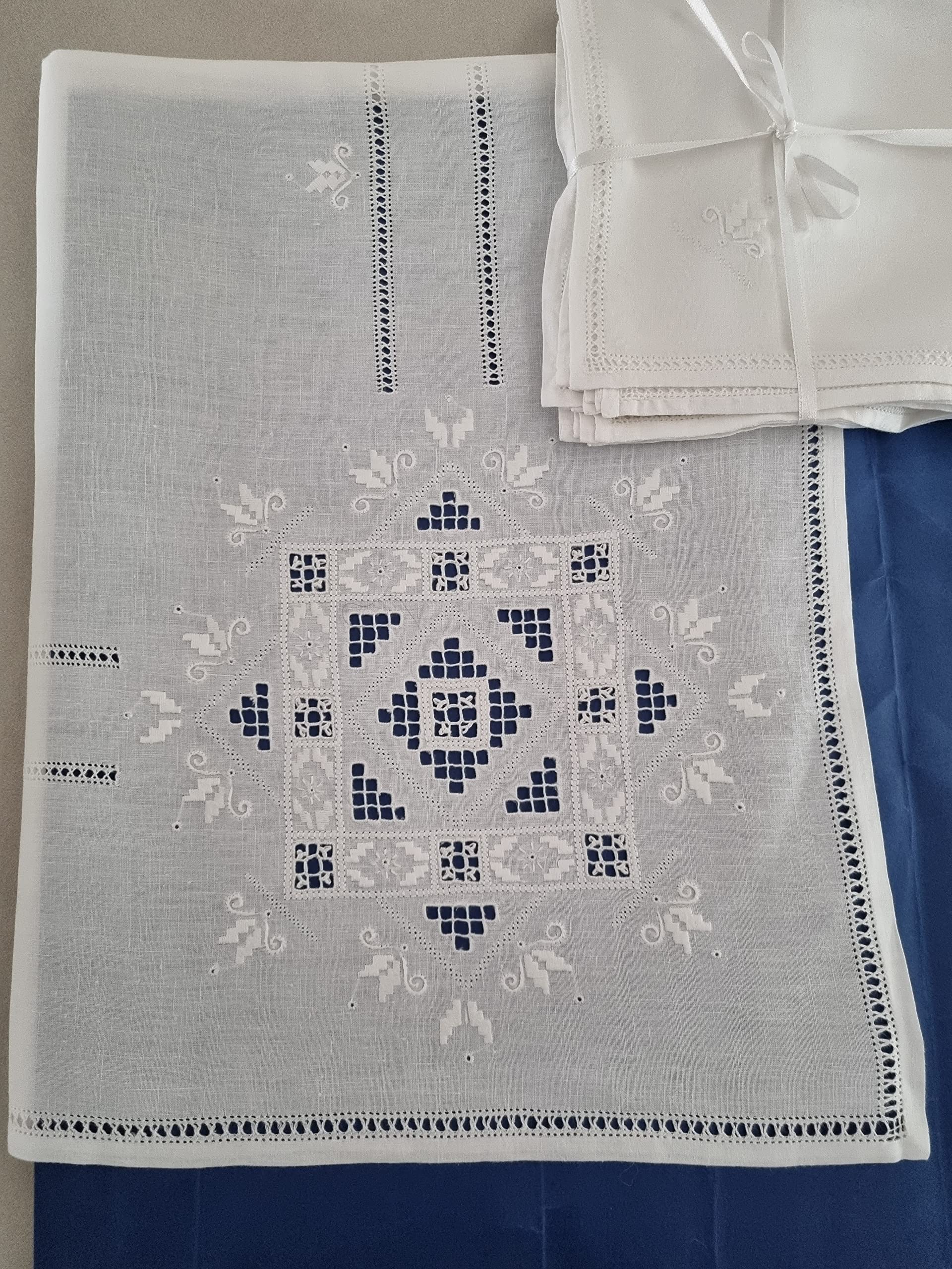 Museale Tischdecke x12 aus reinem Leinen mit Stickerei Vollstich und Antikstich komplett von Hand 168 x 275 cm