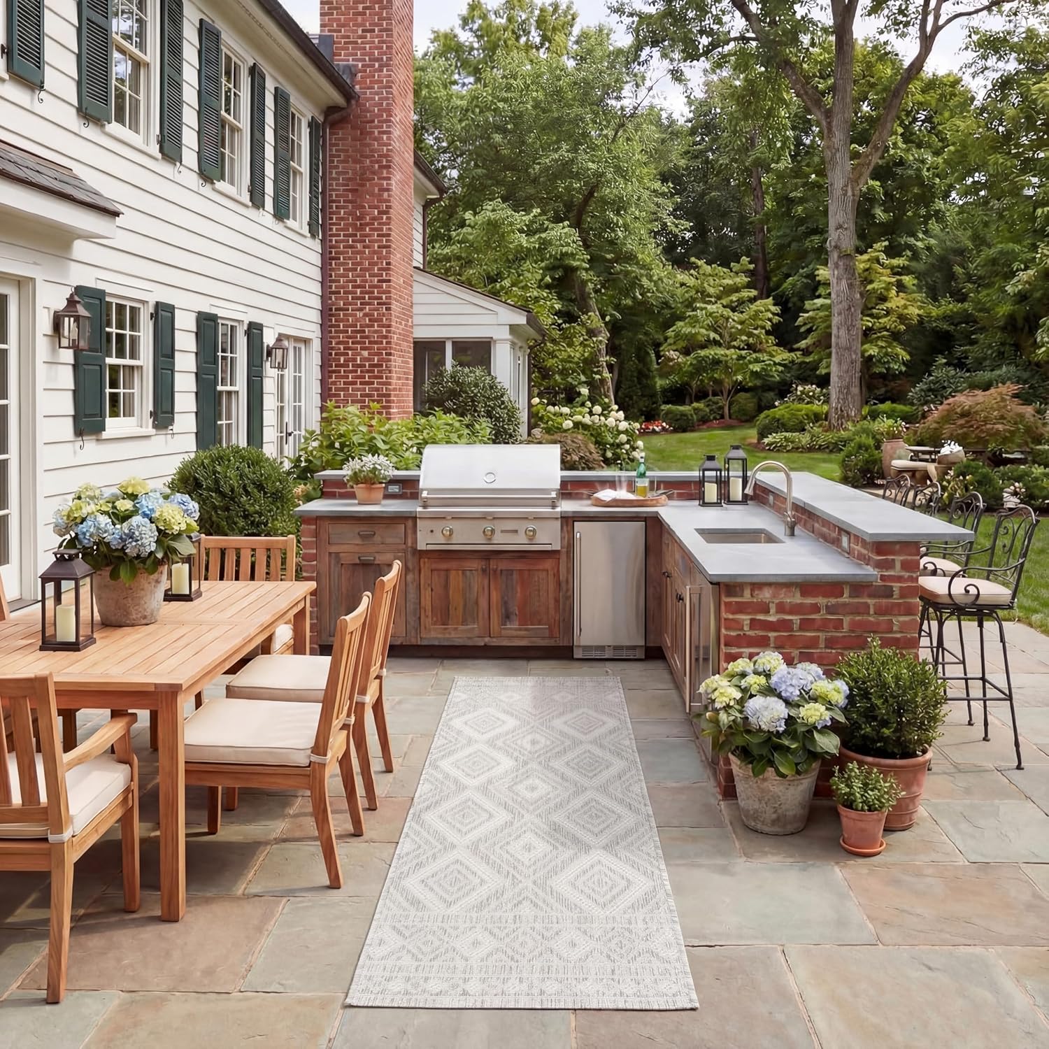 SAFAVIEH Washable Rug Outdoor Courtyard Collection - 2'3" x 8' Runner, Ivory & Light Grey, Non-Shedding & Easy Cleaning, Ideal for Patio, Entryway, Mudroom, Hallway, Kitchen (CY8998-55321)