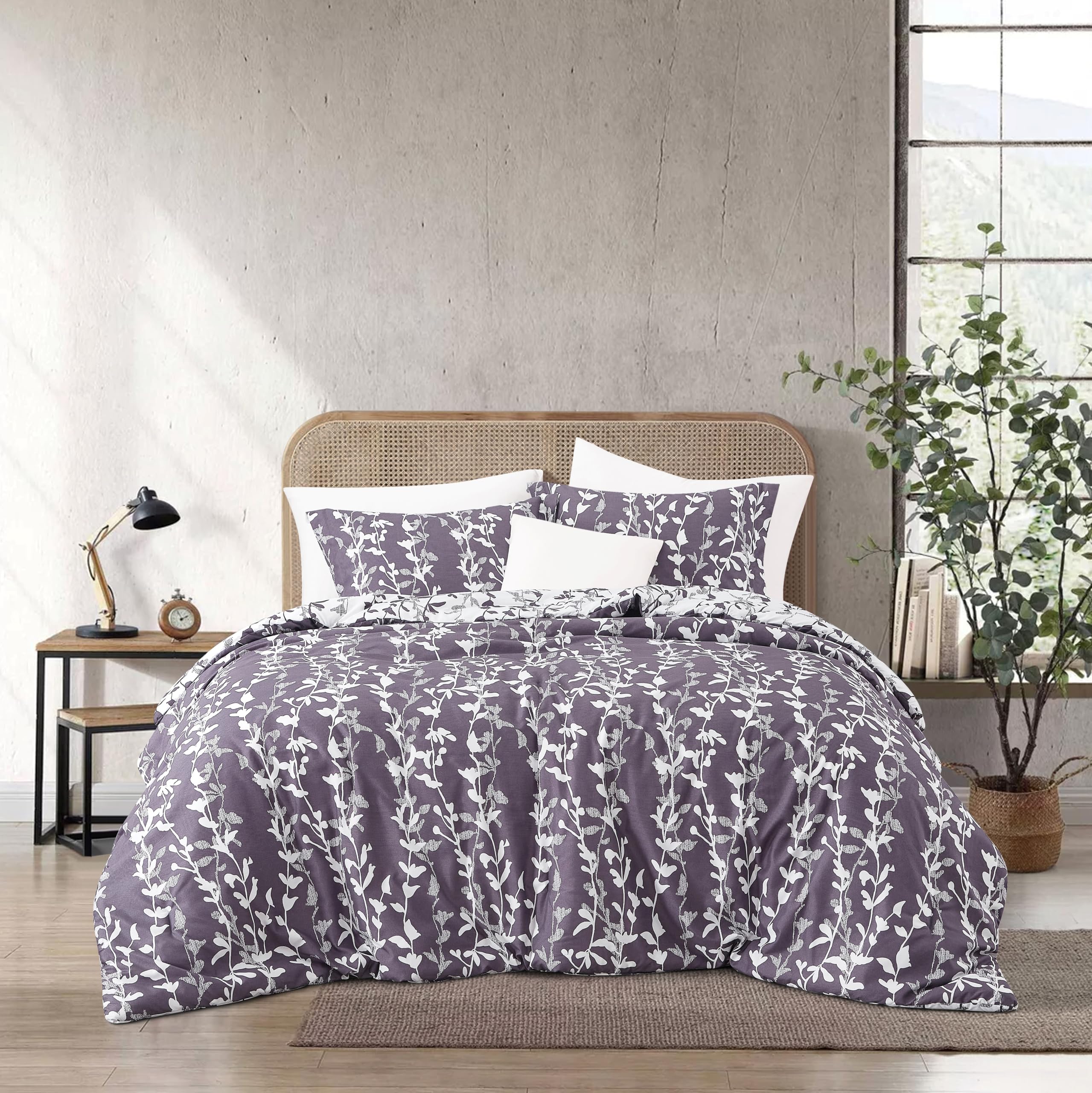 Grand Avenue Grayish Purple Comforter Set, 3 Piece Cute Floral Bedding, Queen Size Microfiber Print Bedding Set, 1 Soft Reversible Flowers Comforter &